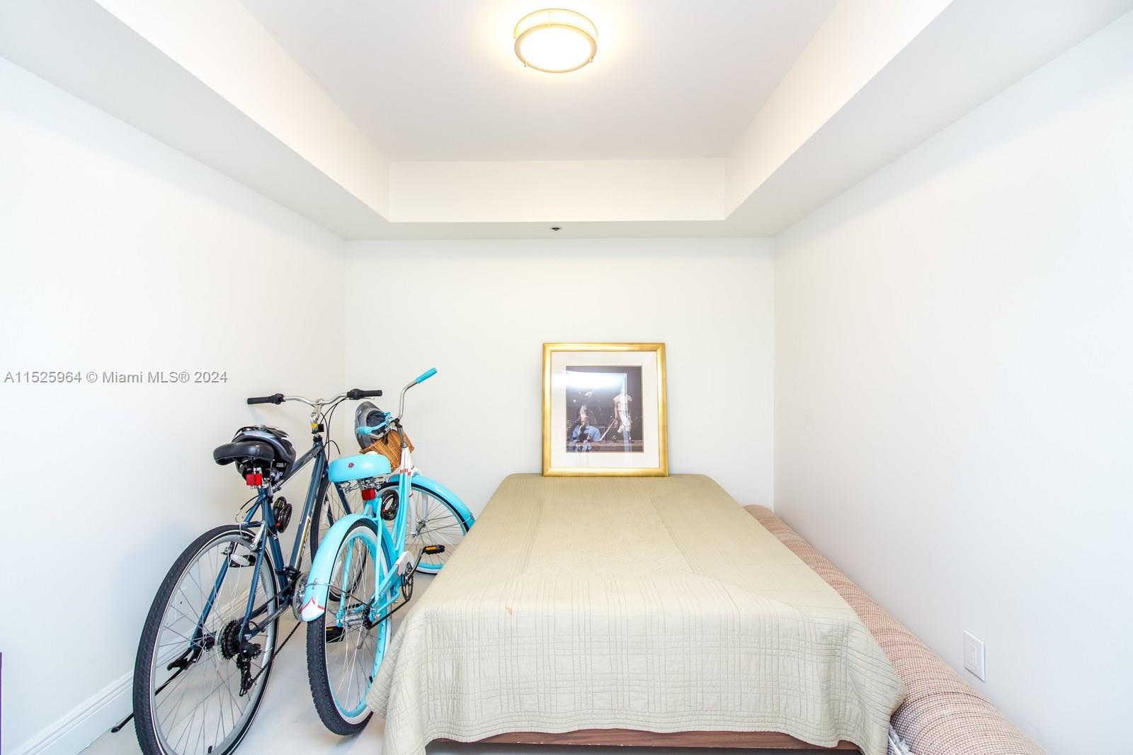 1717 N Bayshore Dr A-2041, Miami, Florida 33132, 3 Bedrooms Bedrooms, ,2 BathroomsBathrooms,Residential,For Sale,1717 N Bayshore Dr A-2041,A11525964