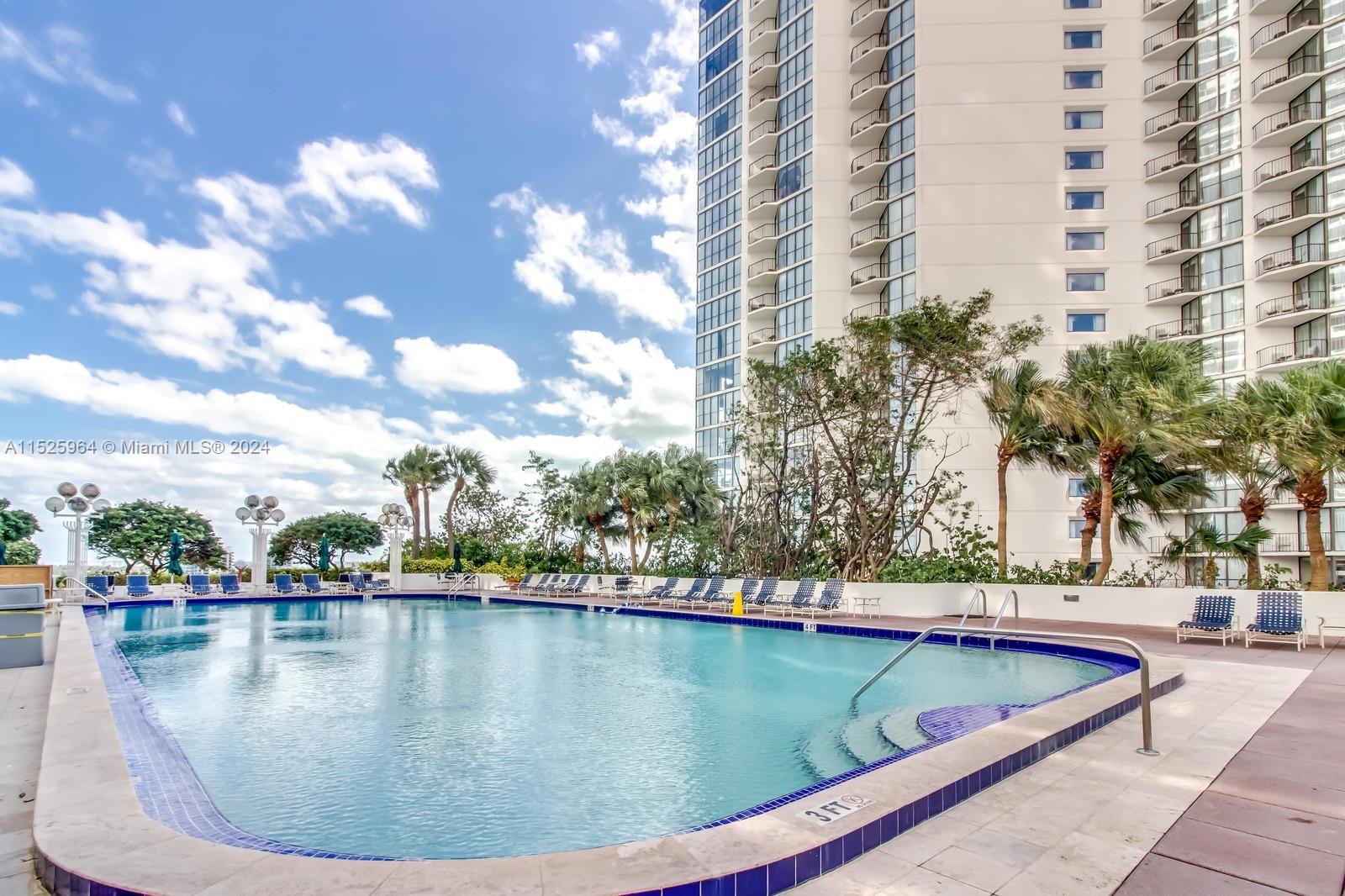 1717 N Bayshore Dr A-2041, Miami, Florida 33132, 3 Bedrooms Bedrooms, ,2 BathroomsBathrooms,Residential,For Sale,1717 N Bayshore Dr A-2041,A11525964