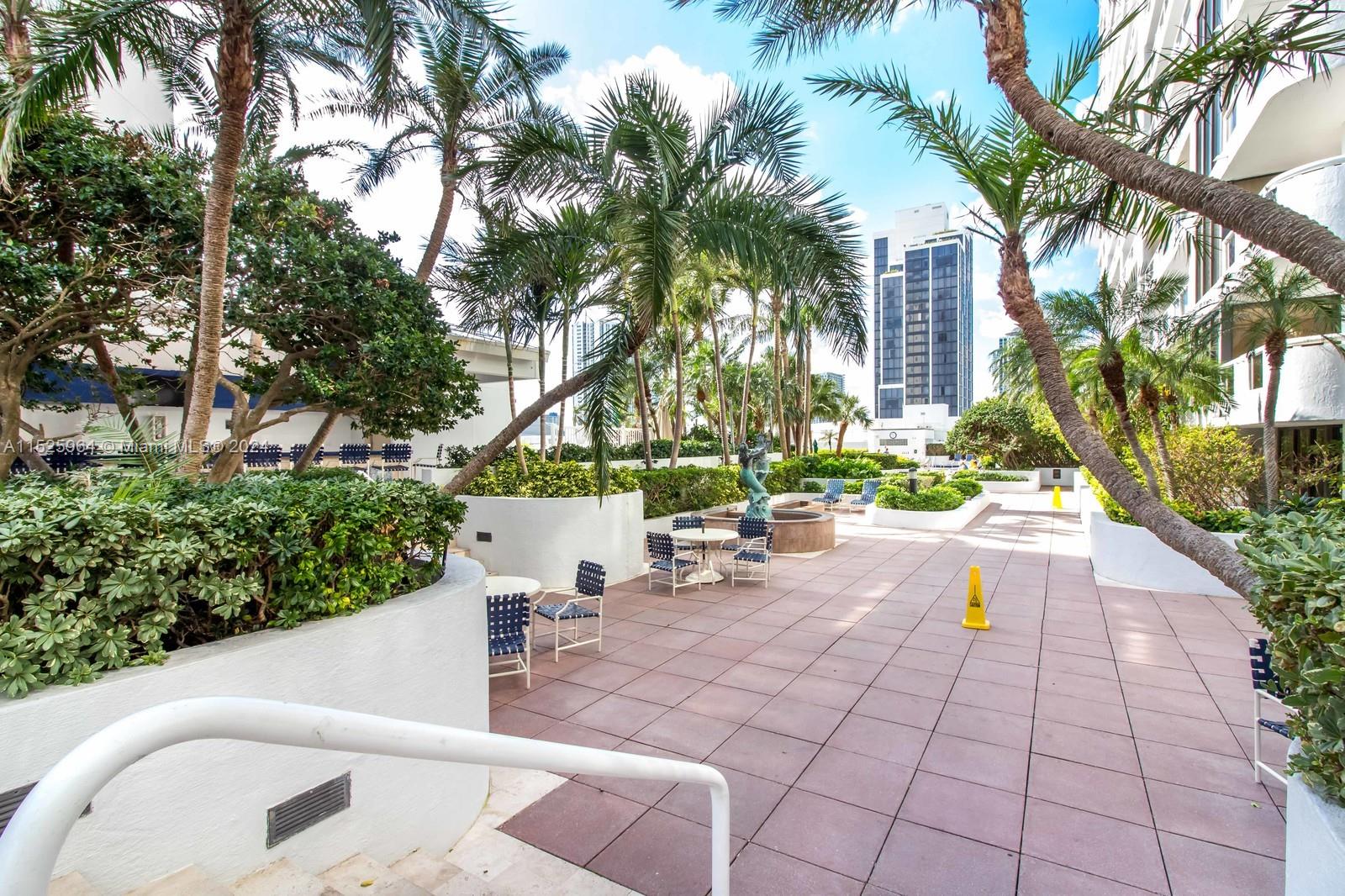 1717 N Bayshore Dr A-2041, Miami, Florida 33132, 3 Bedrooms Bedrooms, ,2 BathroomsBathrooms,Residential,For Sale,1717 N Bayshore Dr A-2041,A11525964