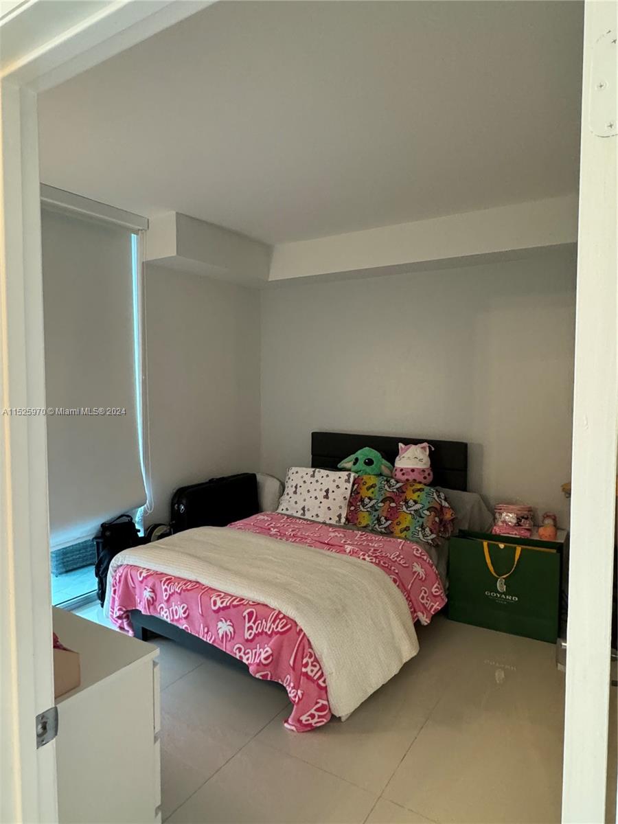 90 SW 3rd St 1915, Miami, Florida 33130, 2 Bedrooms Bedrooms, ,2 BathroomsBathrooms,Residential,For Sale,90 SW 3rd St 1915,A11525970