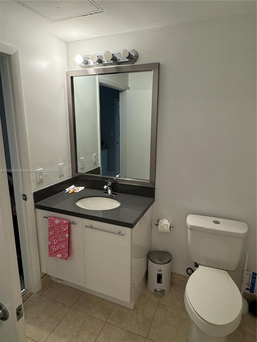 90 SW 3rd St 1915, Miami, Florida 33130, 2 Bedrooms Bedrooms, ,2 BathroomsBathrooms,Residential,For Sale,90 SW 3rd St 1915,A11525970