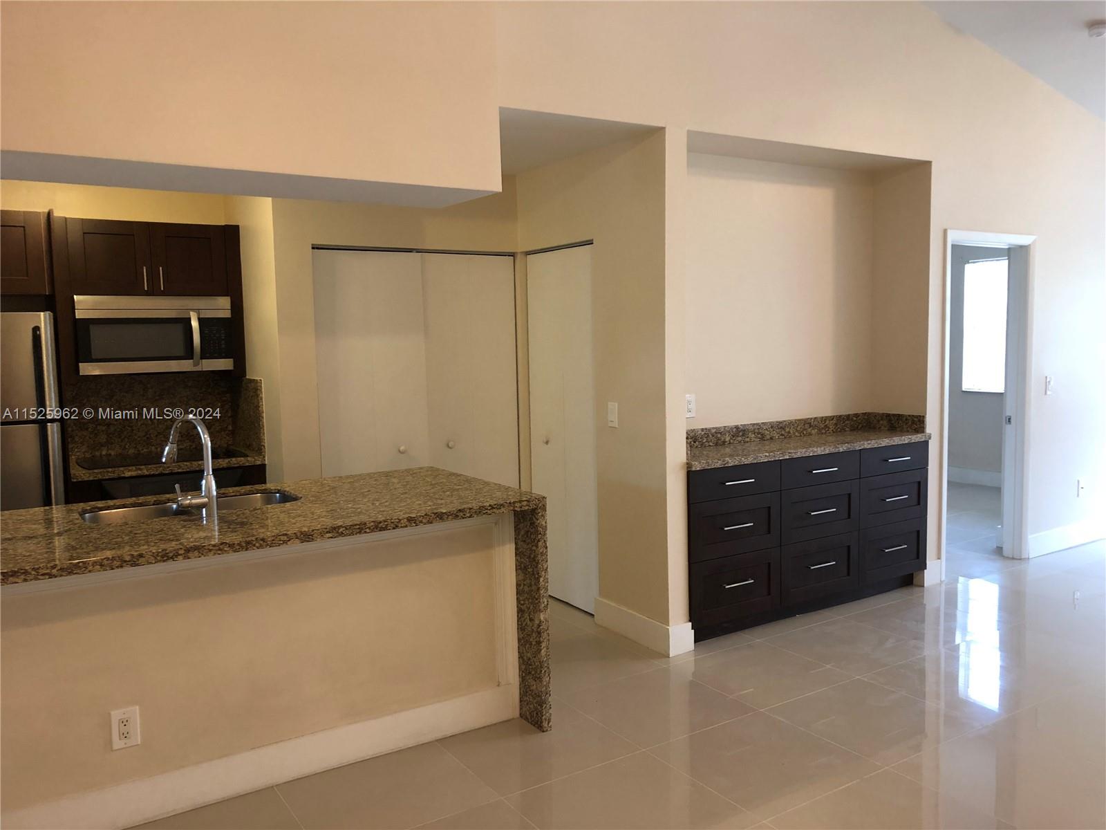 18350 NW 68th Ave I, Hialeah, Florida 33015, 2 Bedrooms Bedrooms, ,2 BathroomsBathrooms,Residential,For Sale,18350 NW 68th Ave I,A11525962