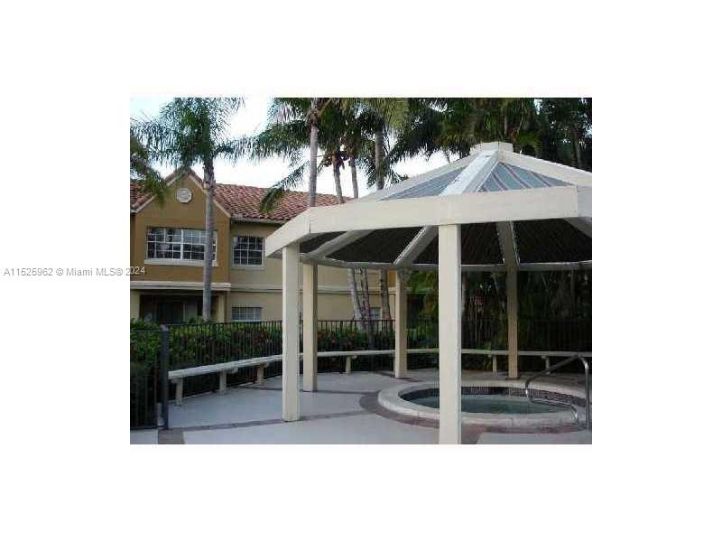 18350 NW 68th Ave I, Hialeah, Florida 33015, 2 Bedrooms Bedrooms, ,2 BathroomsBathrooms,Residential,For Sale,18350 NW 68th Ave I,A11525962