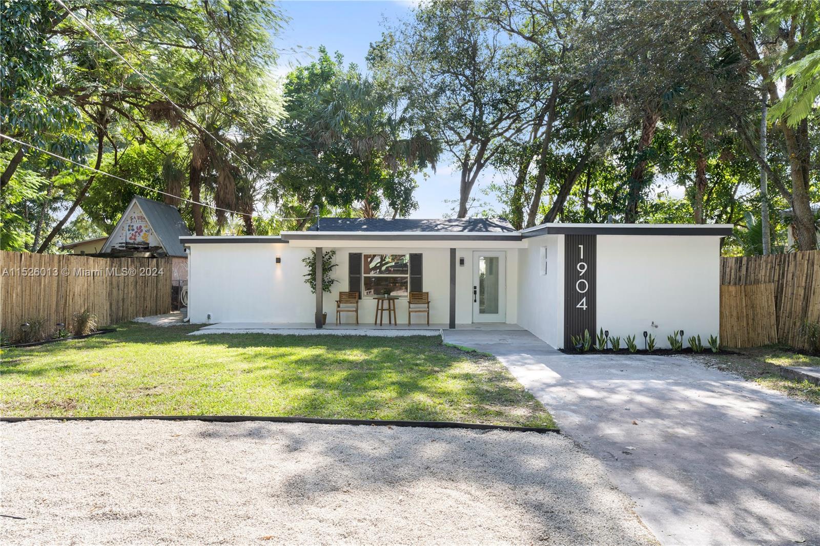 1904 10th Ct, Fort Lauderdale, FL, 33312 United States, 3 Bedrooms Bedrooms, ,2 BathroomsBathrooms,Residential,For Sale,10th Ct,A11526013