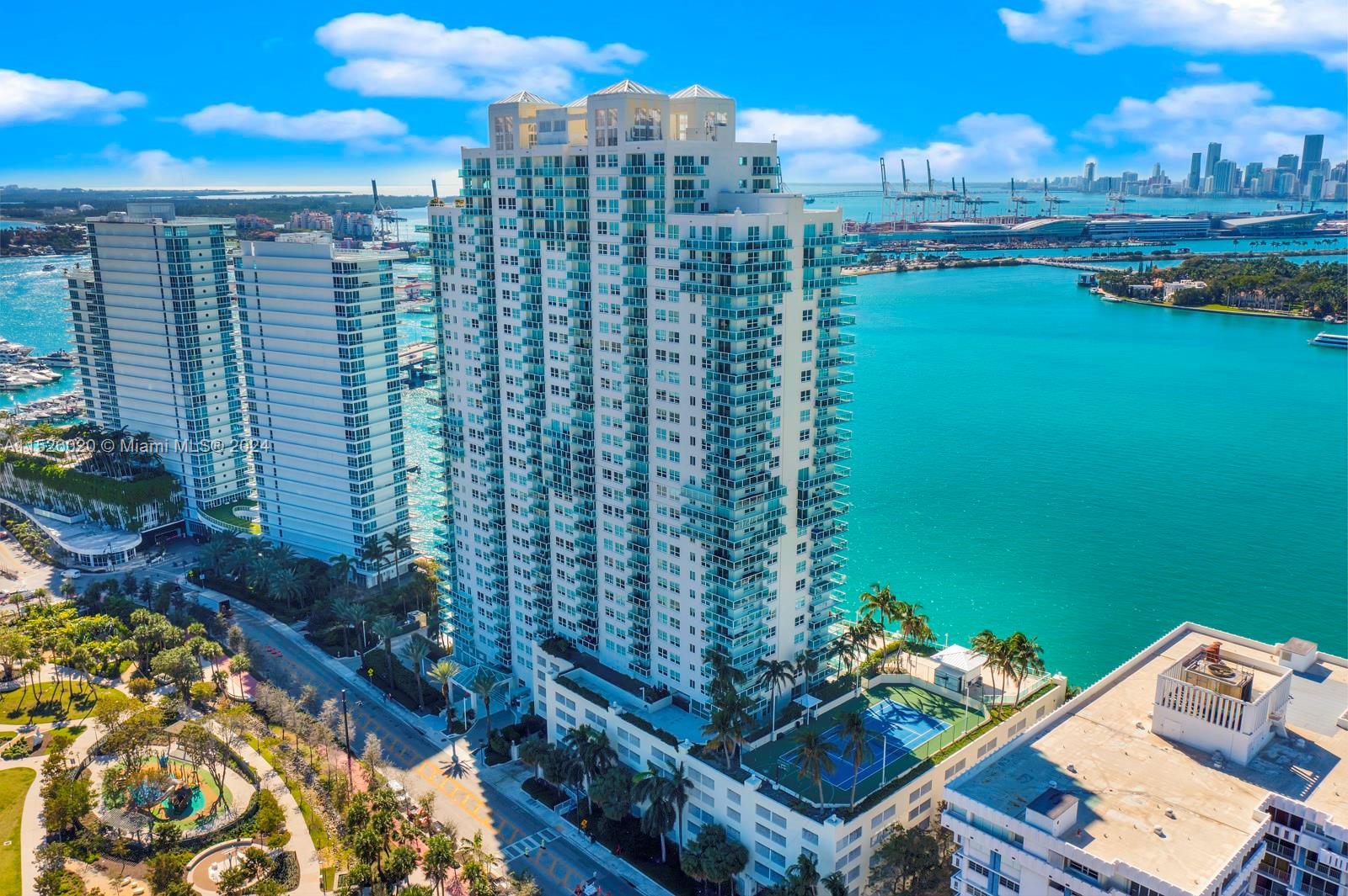 650 West Ave 1709, Miami Beach, Florida 33139, 2 Bedrooms Bedrooms, ,2 BathroomsBathrooms,Residential,For Sale,650 West Ave 1709,A11526020