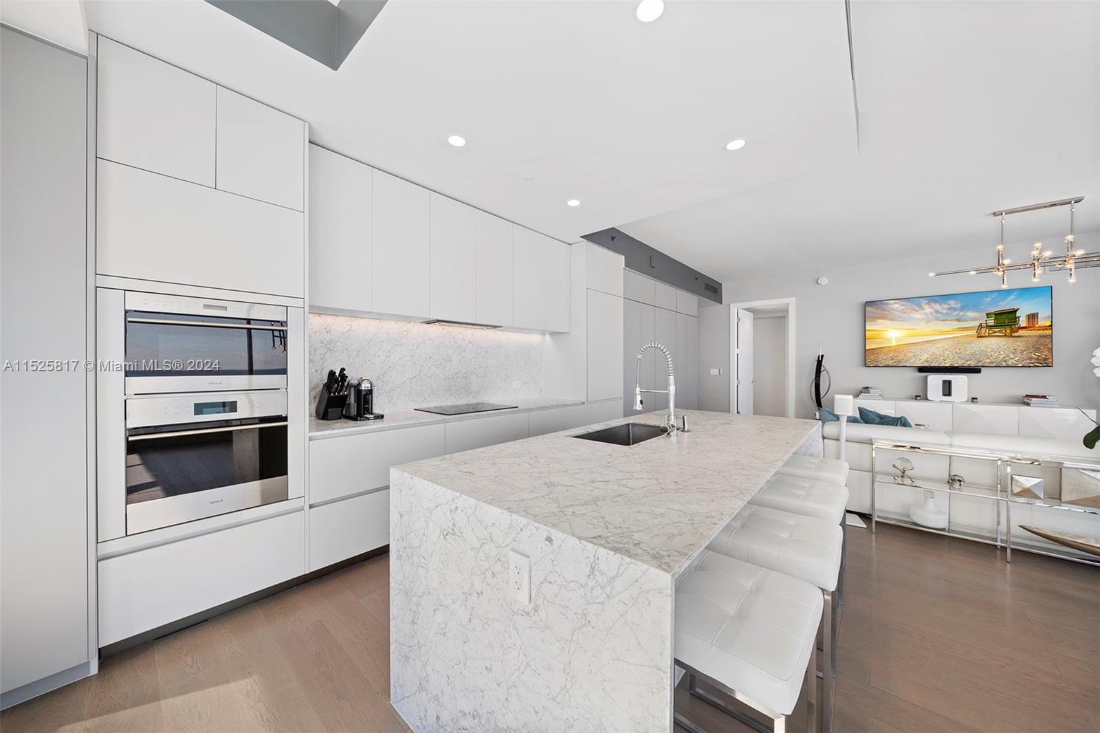 5775 Collins Ave 1101, Miami Beach, Florida 33140, 3 Bedrooms Bedrooms, ,3 BathroomsBathrooms,Residential,For Sale,5775 Collins Ave 1101,A11525817