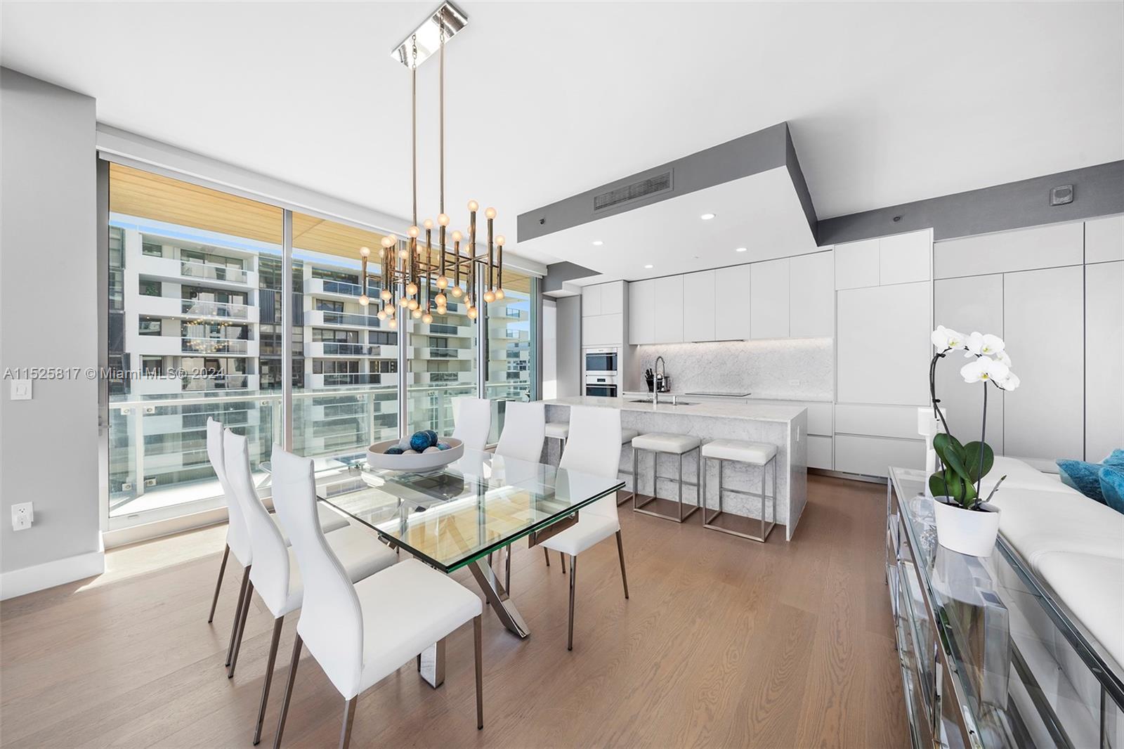 5775 Collins Ave, Miami Beach, FL, 33140 United States, 3 Bedrooms Bedrooms, ,3 BathroomsBathrooms,Residential,For Sale,Collins Ave,A11525817