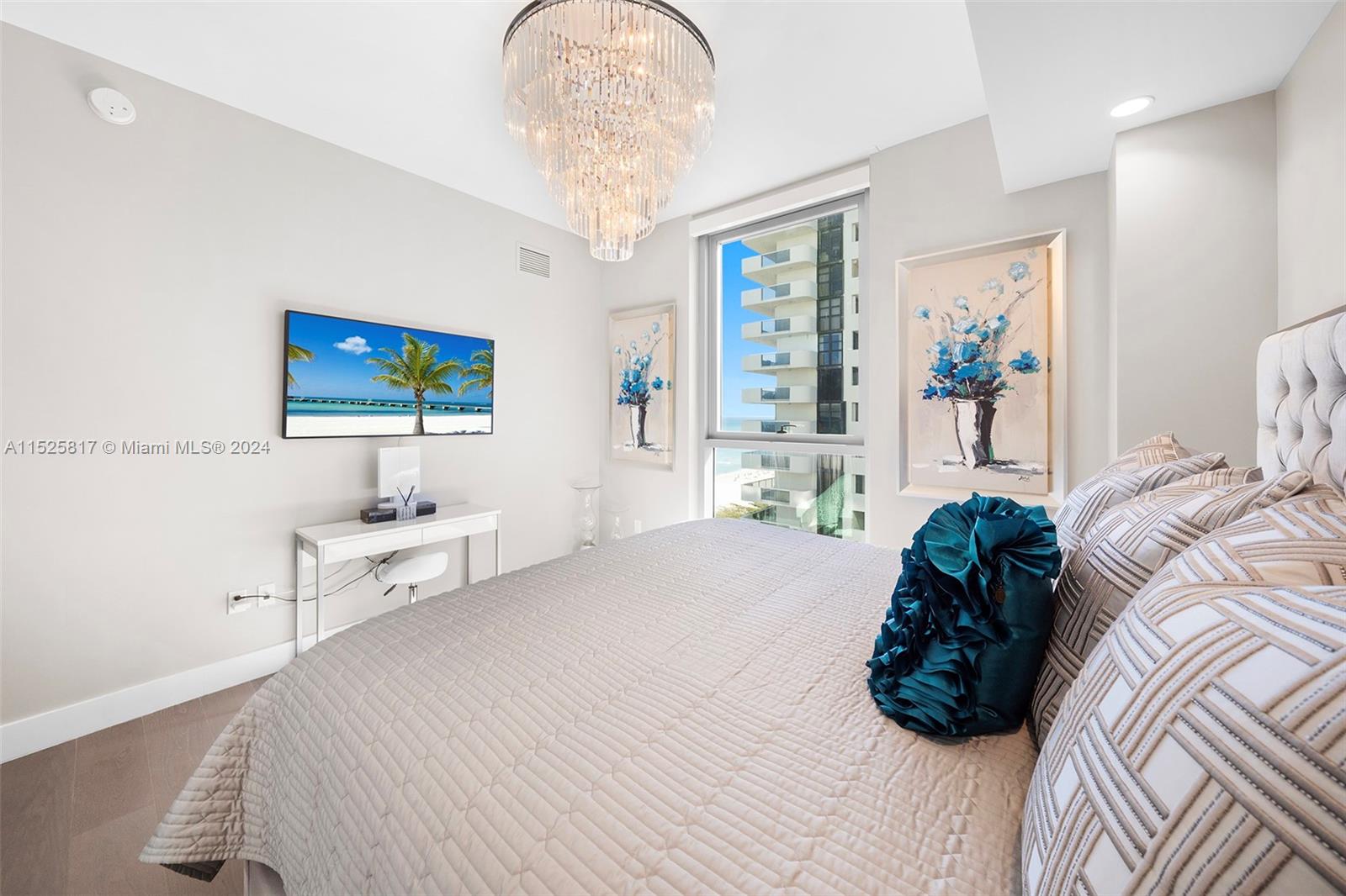 5775 Collins Ave, Miami Beach, FL, 33140 United States, 3 Bedrooms Bedrooms, ,3 BathroomsBathrooms,Residential,For Sale,Collins Ave,A11525817