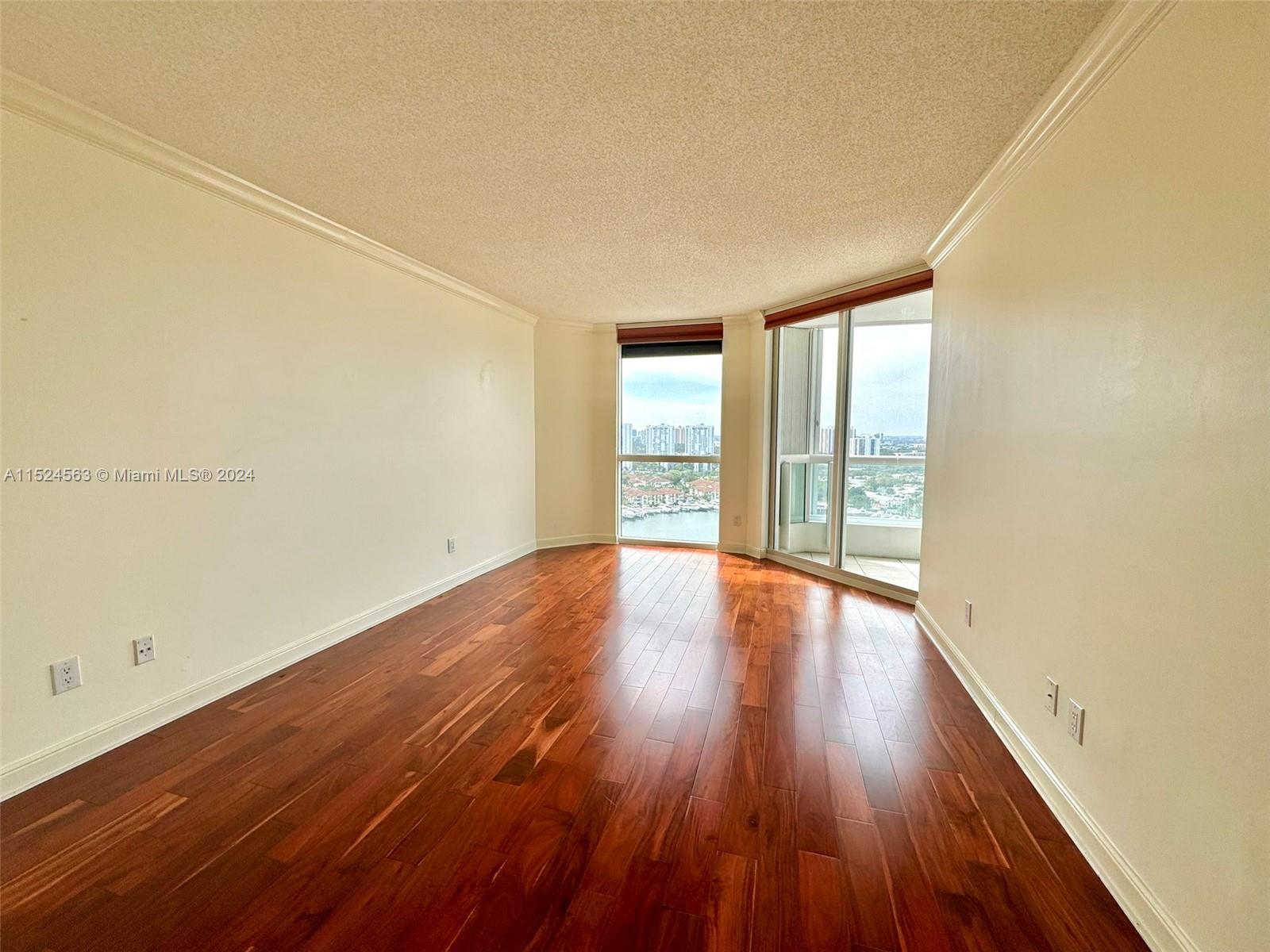 21205 Yacht Club Dr 2207, Aventura, Florida 33180, 2 Bedrooms Bedrooms, ,2 BathroomsBathrooms,Residentiallease,For Rent,21205 Yacht Club Dr 2207,A11524563