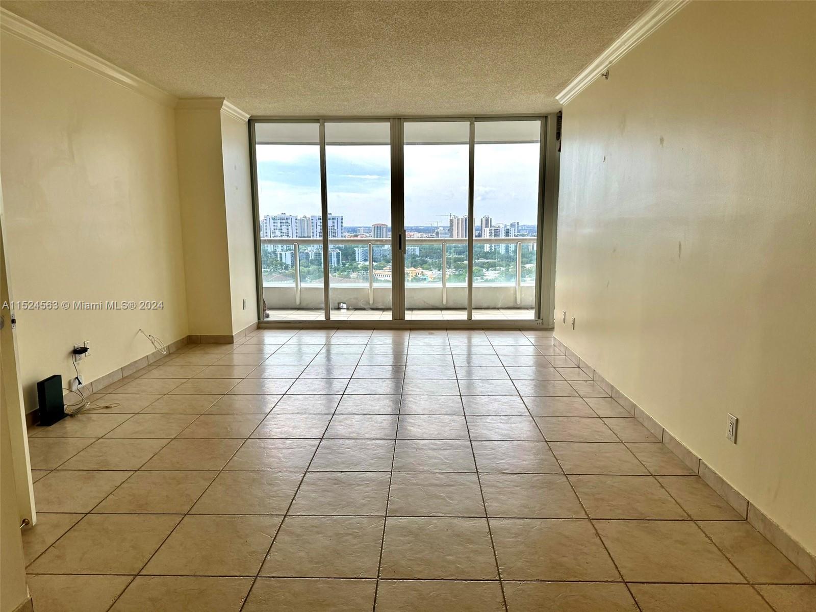 21205 Yacht Club Dr 2207, Aventura, Florida 33180, 2 Bedrooms Bedrooms, ,2 BathroomsBathrooms,Residentiallease,For Rent,21205 Yacht Club Dr 2207,A11524563