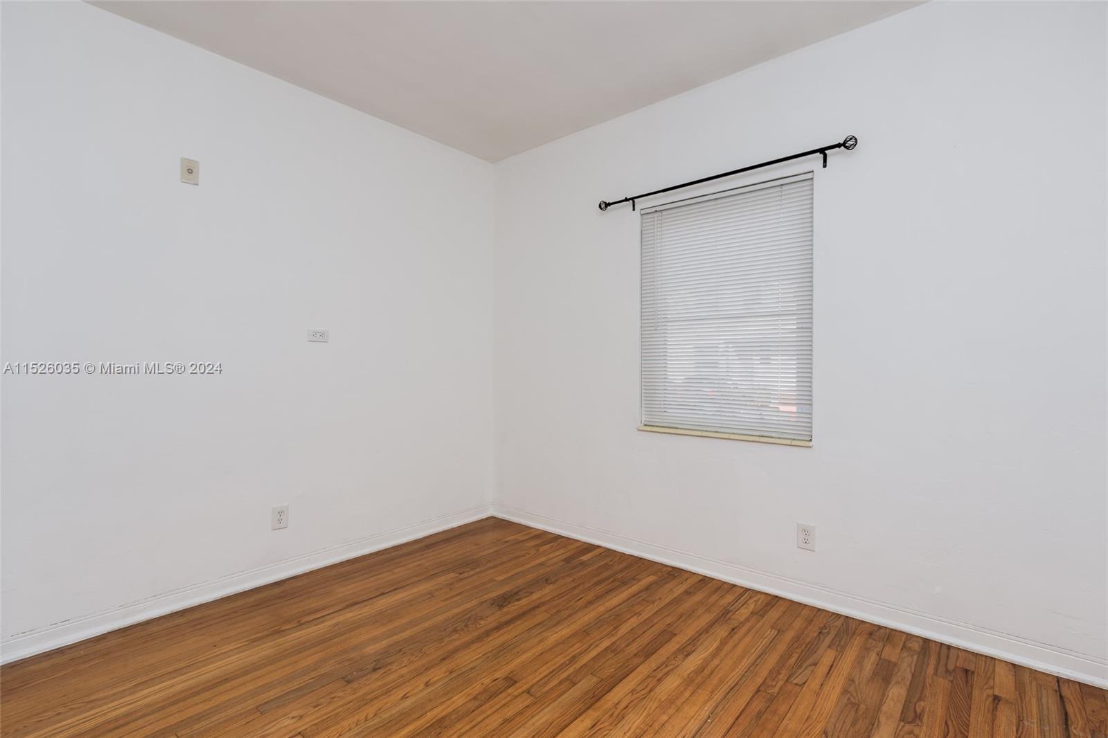 723 NE 91st St 1C, Miami Shores, Florida 33138, 2 Bedrooms Bedrooms, ,1 BathroomBathrooms,Residentiallease,For Rent,723 NE 91st St 1C,A11526035