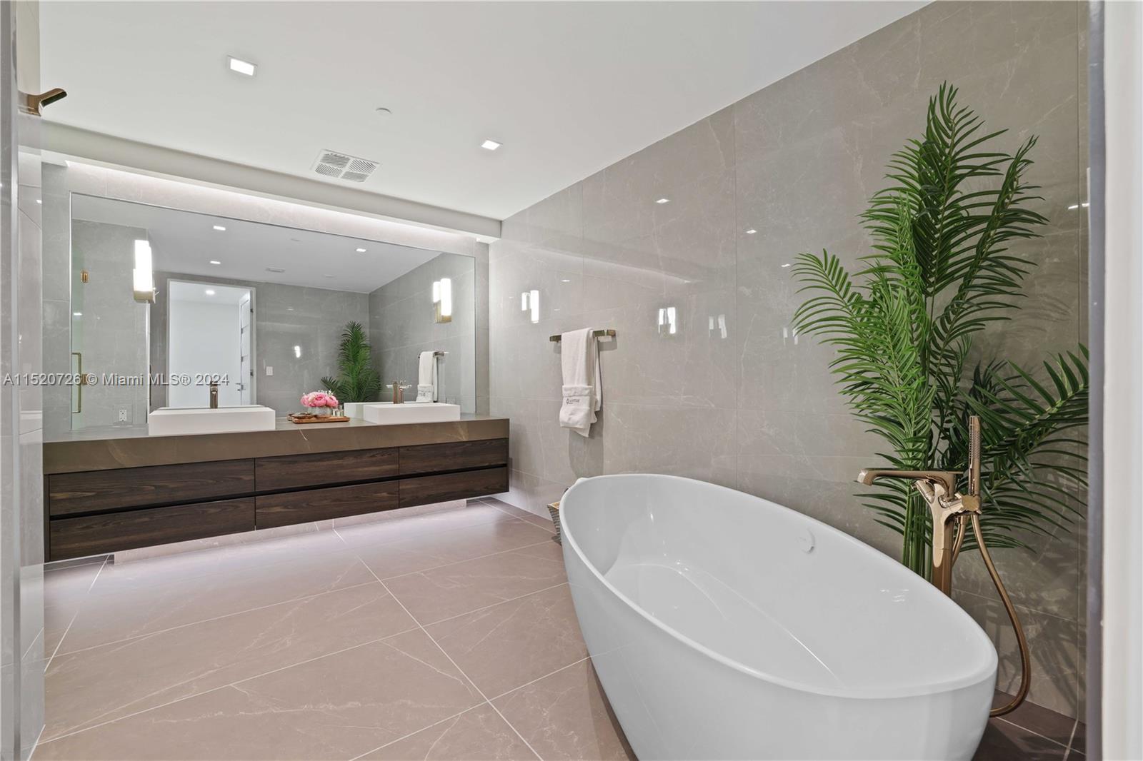 1116 Ocean Blvd, Pompano Beach, FL, 33062 United States, 4 Bedrooms Bedrooms, ,4 BathroomsBathrooms,Residential,For Sale,Ocean Blvd,A11520726