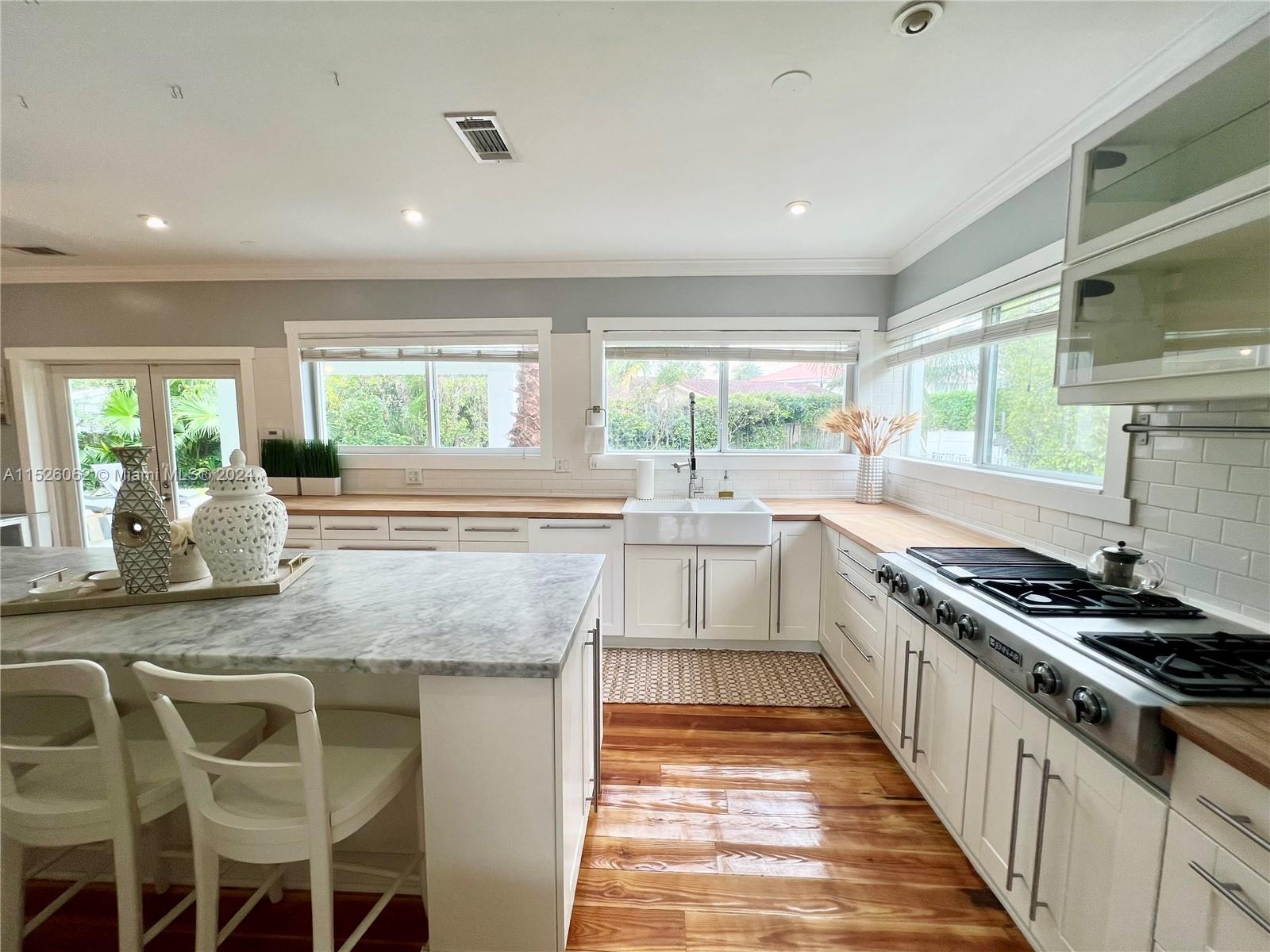 16570 35th Ave, North Miami Beach, FL, 33160 United States, 4 Bedrooms Bedrooms, ,4 BathroomsBathrooms,Residential,For Sale,35th Ave,A11526062