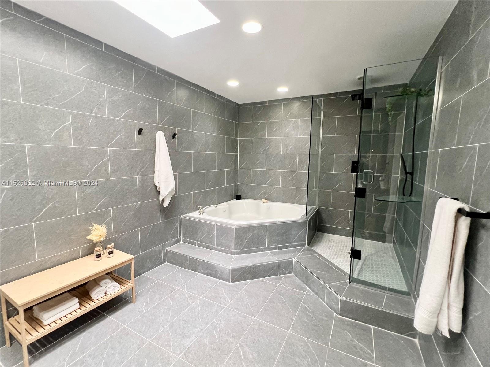 16570 35th Ave, North Miami Beach, FL, 33160 United States, 4 Bedrooms Bedrooms, ,4 BathroomsBathrooms,Residential,For Sale,35th Ave,A11526062