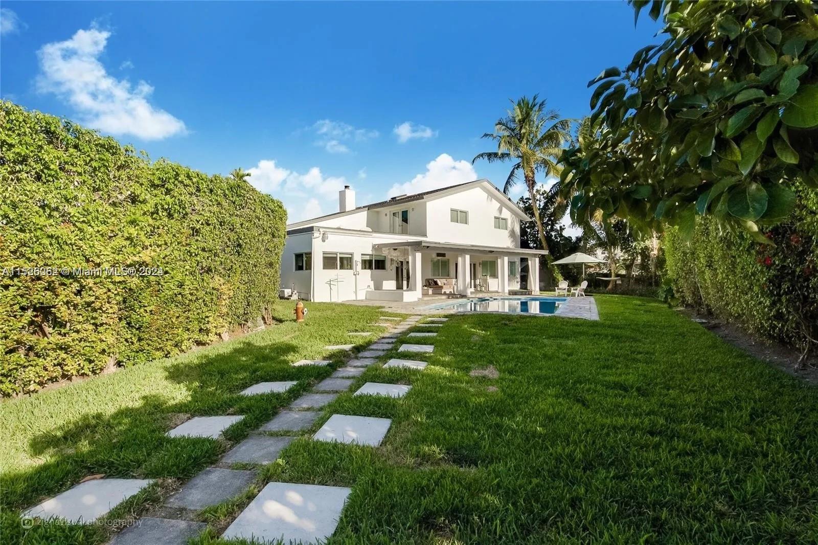 16570 35th Ave, North Miami Beach, FL, 33160 United States, 4 Bedrooms Bedrooms, ,4 BathroomsBathrooms,Residential,For Sale,35th Ave,A11526062