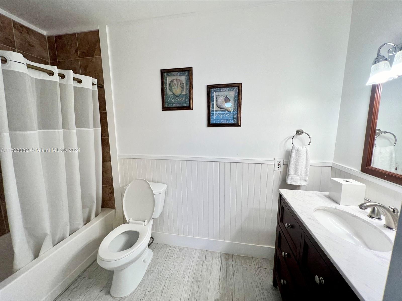 16570 NE 35th Ave, North Miami Beach, Florida 33160, 4 Bedrooms Bedrooms, ,4 BathroomsBathrooms,Residential,For Sale,16570 NE 35th Ave,A11526062