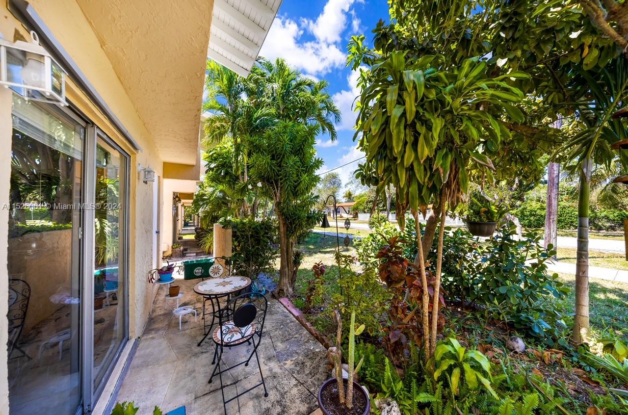 8821 NE 4th Ave Rd, Miami Shores, Florida 33138, 2 Bedrooms Bedrooms, 1 Room Rooms,1 BathroomBathrooms,Residential,For Sale,8821 NE 4th Ave Rd,A11526061