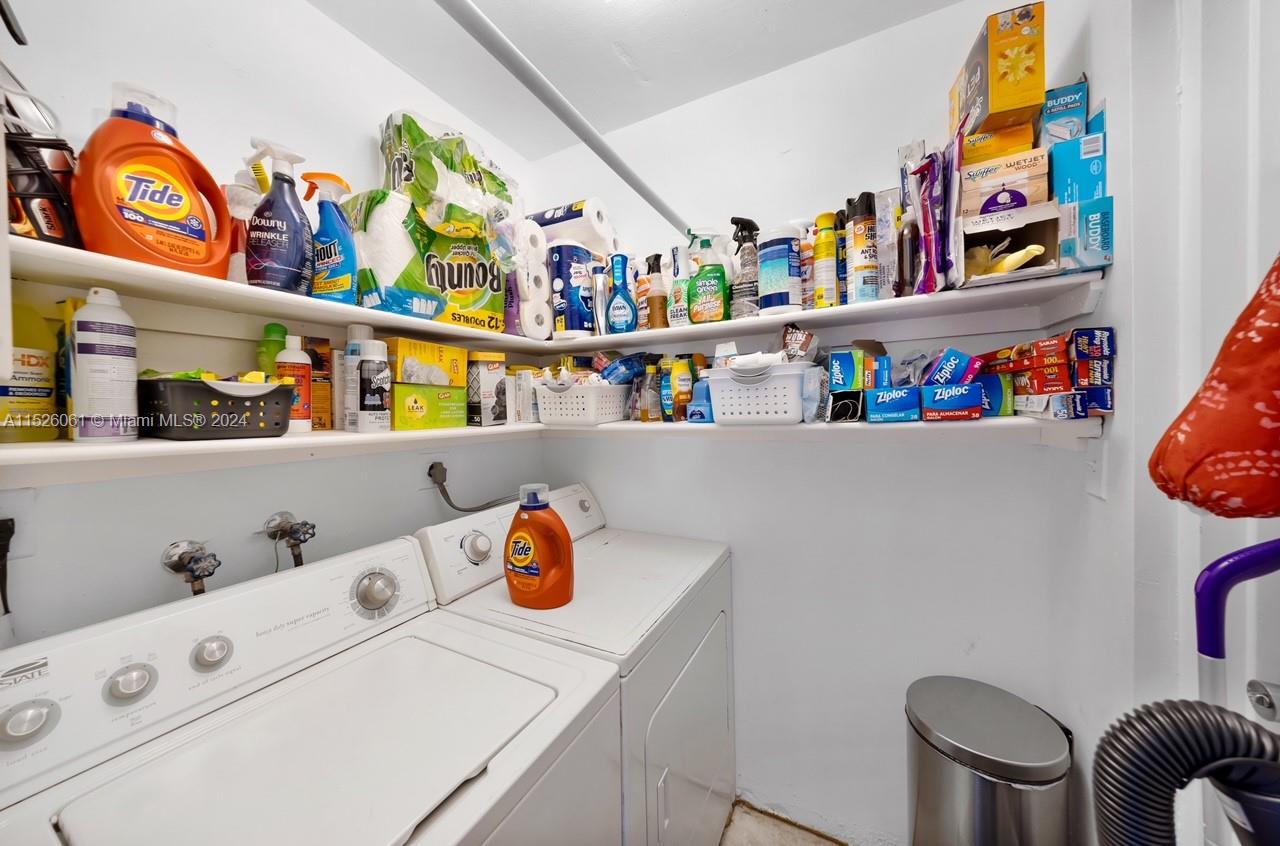 8821 NE 4th Ave Rd, Miami Shores, Florida 33138, 2 Bedrooms Bedrooms, 1 Room Rooms,1 BathroomBathrooms,Residential,For Sale,8821 NE 4th Ave Rd,A11526061