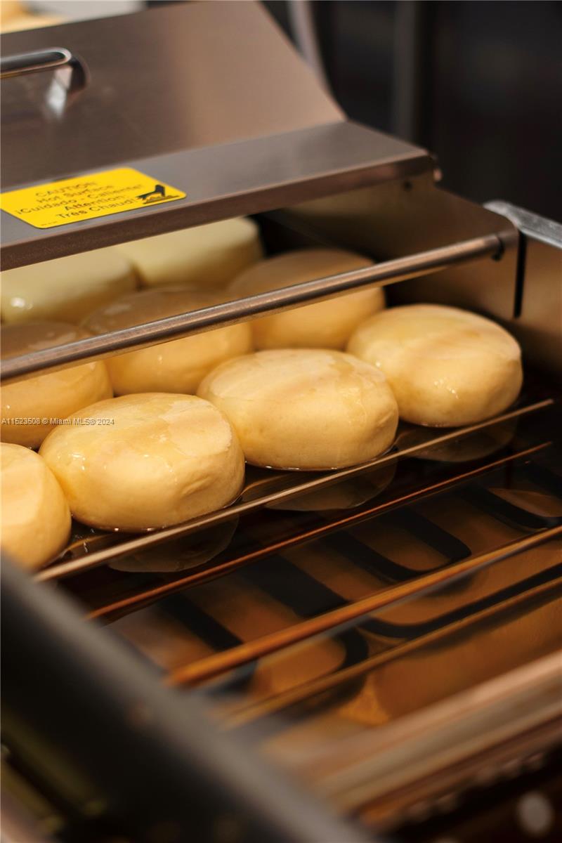 Miami Beach, Miami Beach, Florida 33141, ,Businessopportunity,For Sale, Miami Beach,A11523508