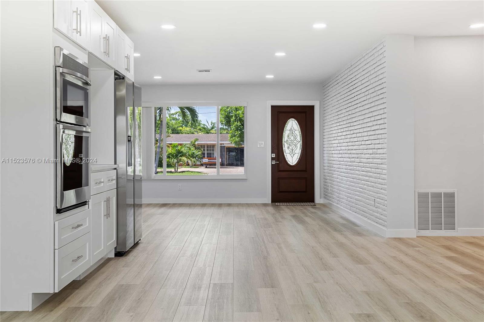 3329 Arthur St, Hollywood, Florida 33021, 3 Bedrooms Bedrooms, ,2 BathroomsBathrooms,Residential,For Sale,3329 Arthur St,A11523576