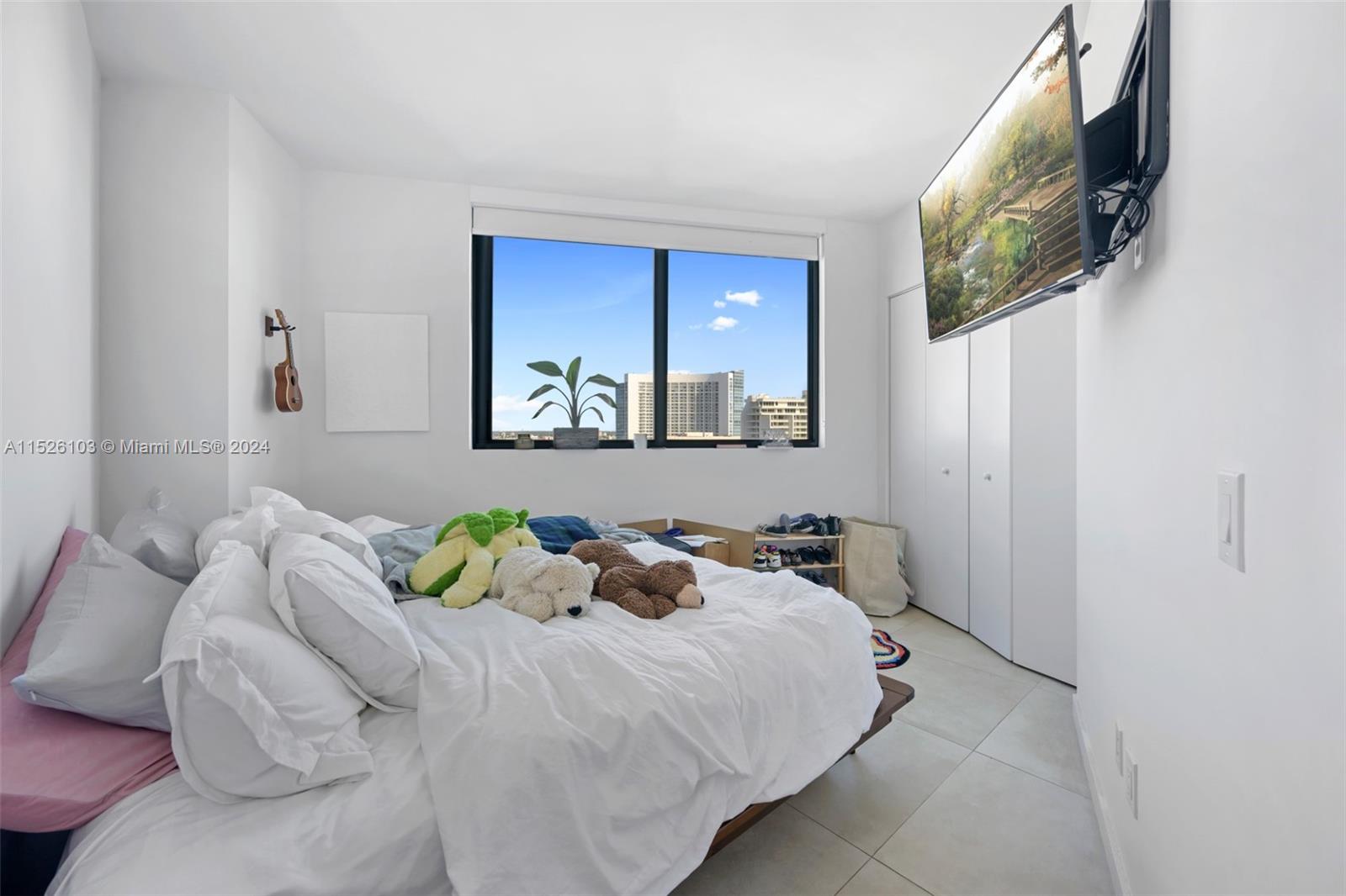 501 NE 31st St 2101, Miami, Florida 33137, 3 Bedrooms Bedrooms, ,2 BathroomsBathrooms,Residential,For Sale,501 NE 31st St 2101,A11526103