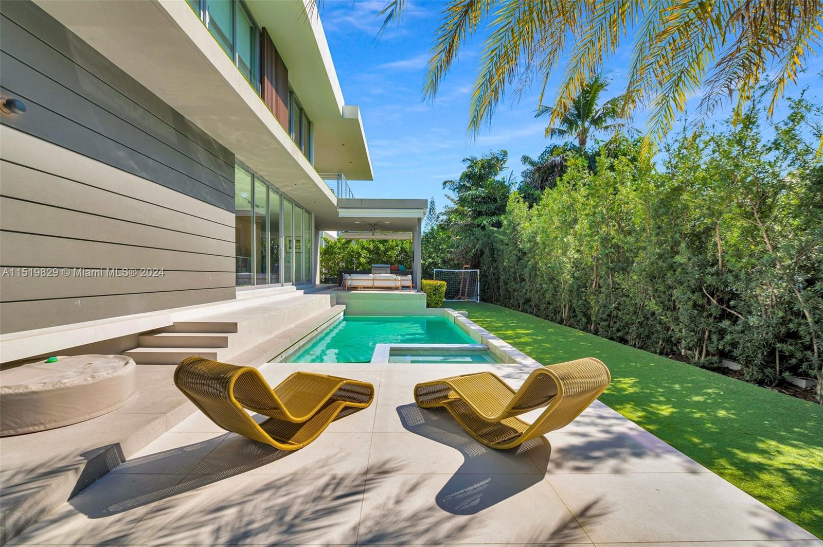 310 Redwood Ln, Key Biscayne, FL, 33149 United States, 6 Bedrooms Bedrooms, ,5 BathroomsBathrooms,Residential,For Sale,Redwood Ln,A11519829