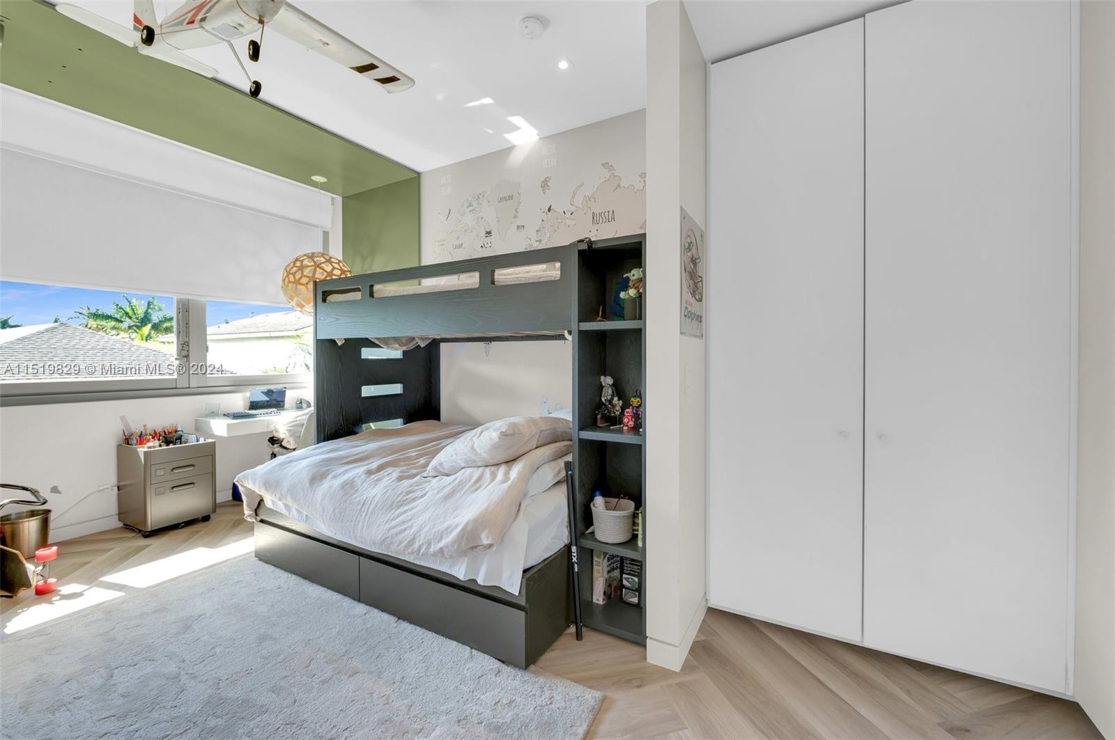 310 Redwood Ln, Key Biscayne, FL, 33149 United States, 6 Bedrooms Bedrooms, ,5 BathroomsBathrooms,Residential,For Sale,Redwood Ln,A11519829