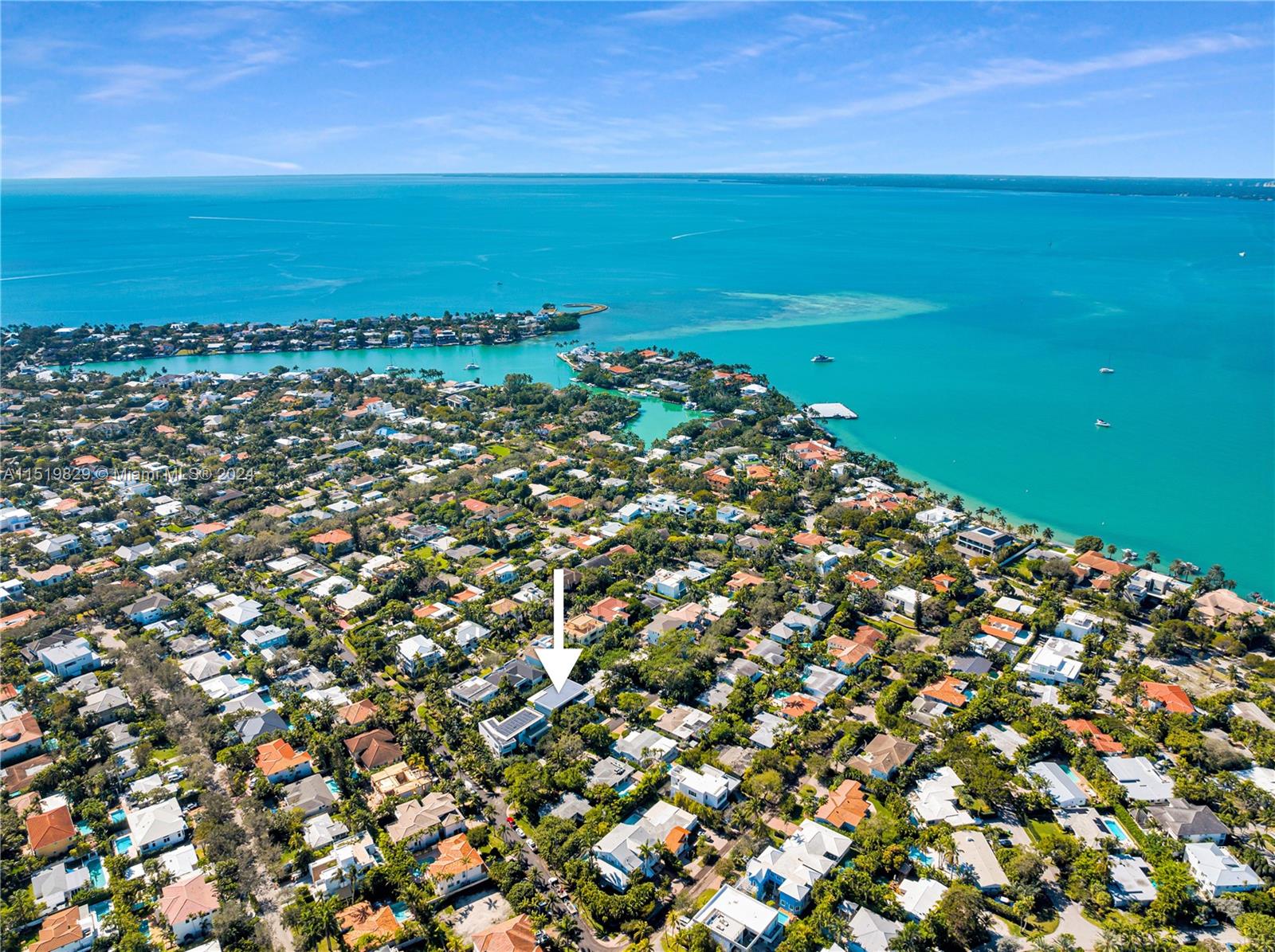 310 Redwood Ln, Key Biscayne, FL, 33149 United States, 6 Bedrooms Bedrooms, ,5 BathroomsBathrooms,Residential,For Sale,Redwood Ln,A11519829