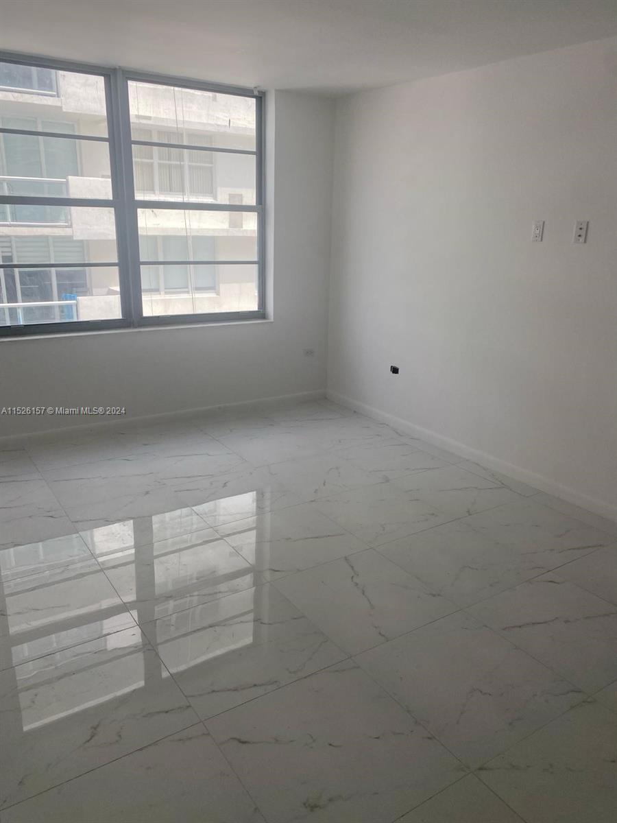 5555 Collins Ave 14C, Miami Beach, Florida 33140, 1 Bedroom Bedrooms, ,1 BathroomBathrooms,Residentiallease,For Rent,5555 Collins Ave 14C,A11526157