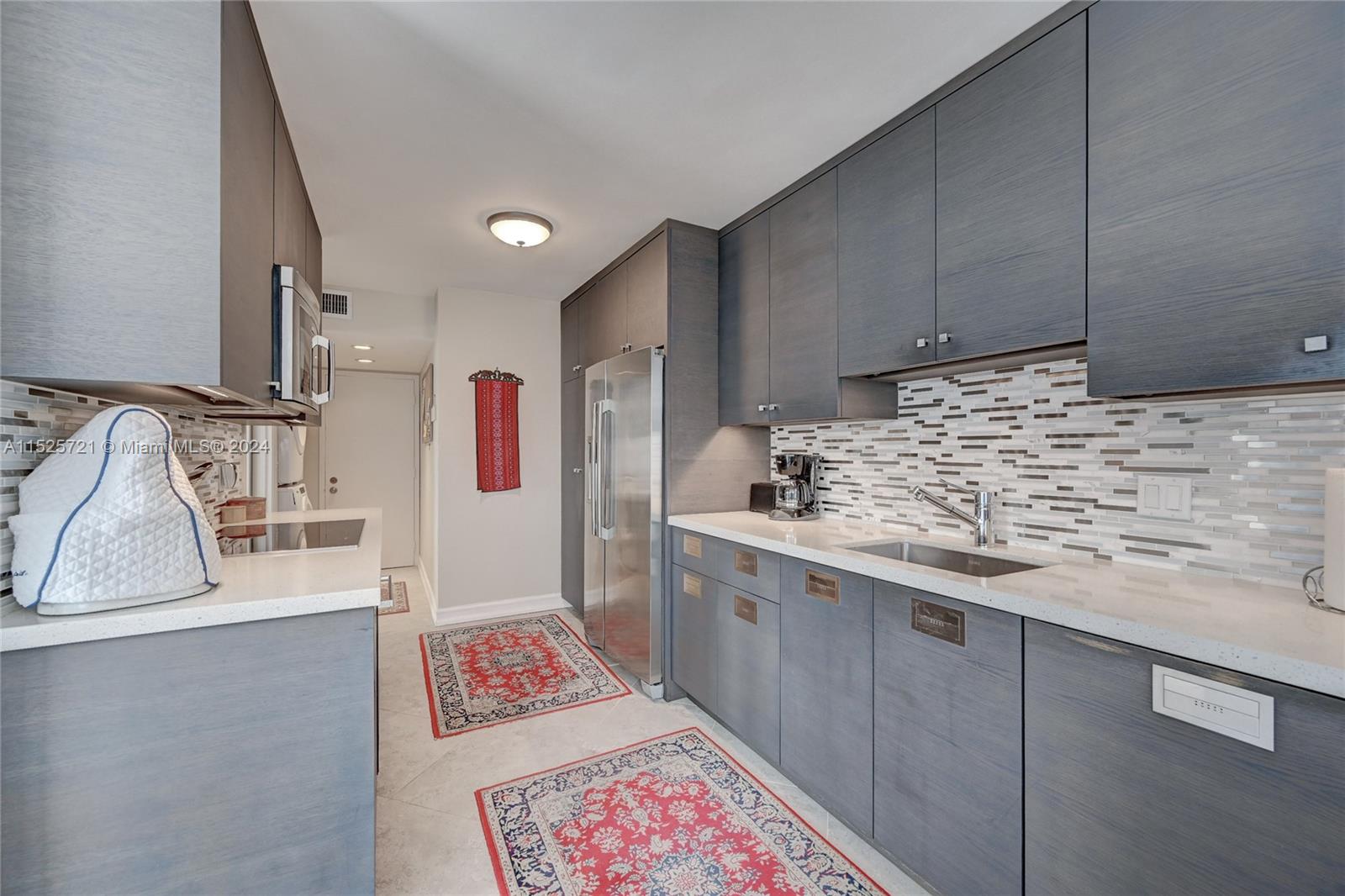 936 Intracoastal Dr, Fort Lauderdale, FL, 33304 United States, 2 Bedrooms Bedrooms, ,2 BathroomsBathrooms,Residential,For Sale,Intracoastal Dr,A11525721