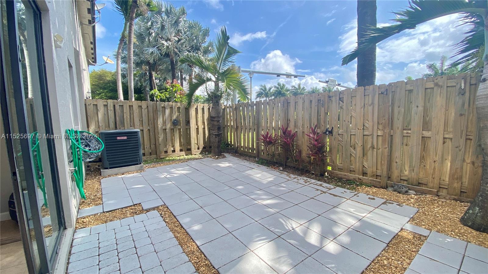 23433 SW 112th Ct 23433, Homestead, Florida 33032, 4 Bedrooms Bedrooms, ,3 BathroomsBathrooms,Residential,For Sale,23433 SW 112th Ct 23433,A11525697