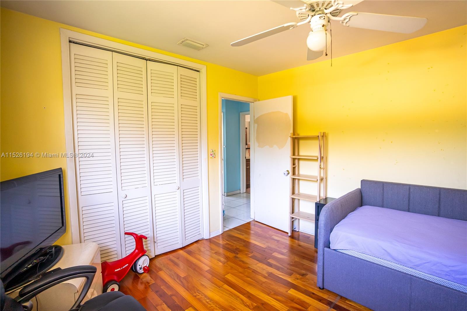 2444 Polk St 210, Hollywood, Florida 33020, 2 Bedrooms Bedrooms, ,1 BathroomBathrooms,Residential,For Sale,2444 Polk St 210,A11526194