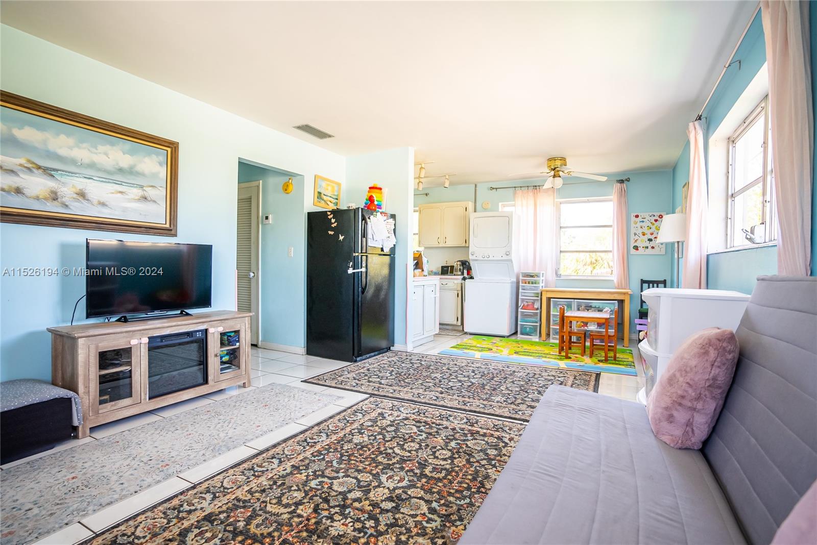 2444 Polk St 210, Hollywood, Florida 33020, 2 Bedrooms Bedrooms, ,1 BathroomBathrooms,Residential,For Sale,2444 Polk St 210,A11526194