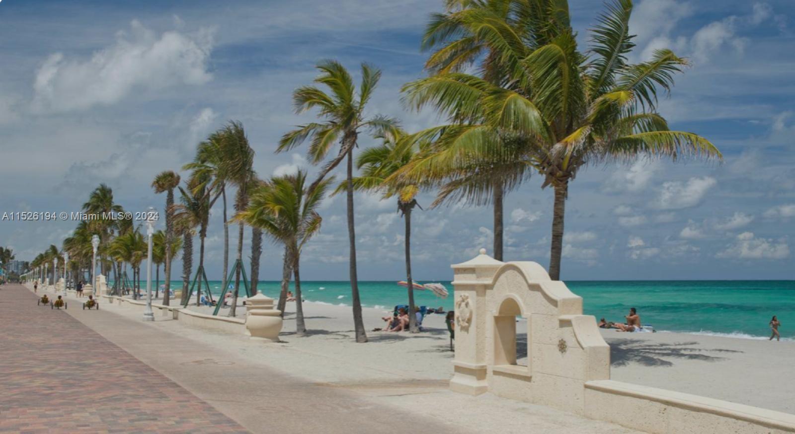 2444 Polk St 210, Hollywood, Florida 33020, 2 Bedrooms Bedrooms, ,1 BathroomBathrooms,Residential,For Sale,2444 Polk St 210,A11526194