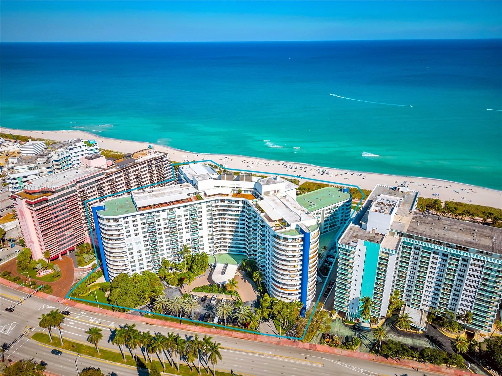 5161 Collins Ave 410, Miami Beach, Florida 33140, 1 Bedroom Bedrooms, ,1 BathroomBathrooms,Residential,For Sale,5161 Collins Ave 410,A11526171