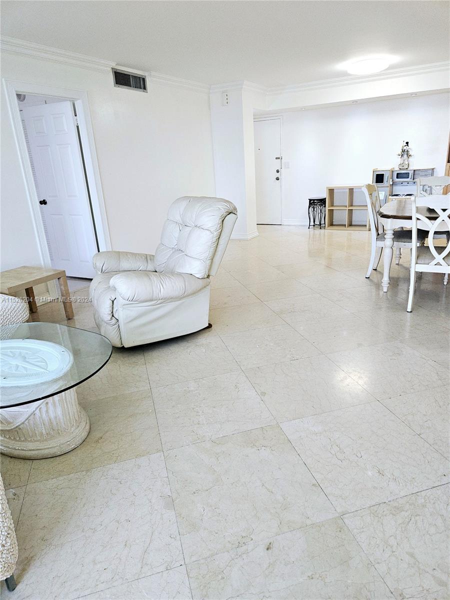 1833 S Ocean Dr 1403, Hallandale Beach, Florida 33009, 2 Bedrooms Bedrooms, ,2 BathroomsBathrooms,Residential,For Sale,1833 S Ocean Dr 1403,A11526204