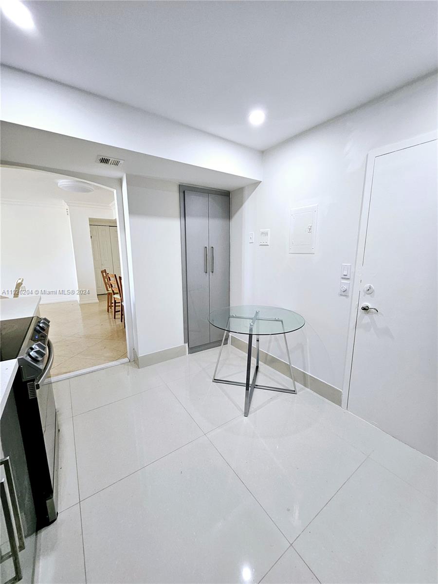 1833 S Ocean Dr 1403, Hallandale Beach, Florida 33009, 2 Bedrooms Bedrooms, ,2 BathroomsBathrooms,Residential,For Sale,1833 S Ocean Dr 1403,A11526204