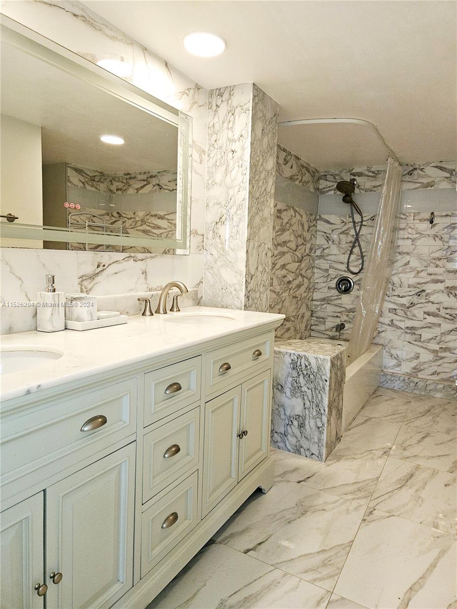 1833 S Ocean Dr 1403, Hallandale Beach, Florida 33009, 2 Bedrooms Bedrooms, ,2 BathroomsBathrooms,Residential,For Sale,1833 S Ocean Dr 1403,A11526204