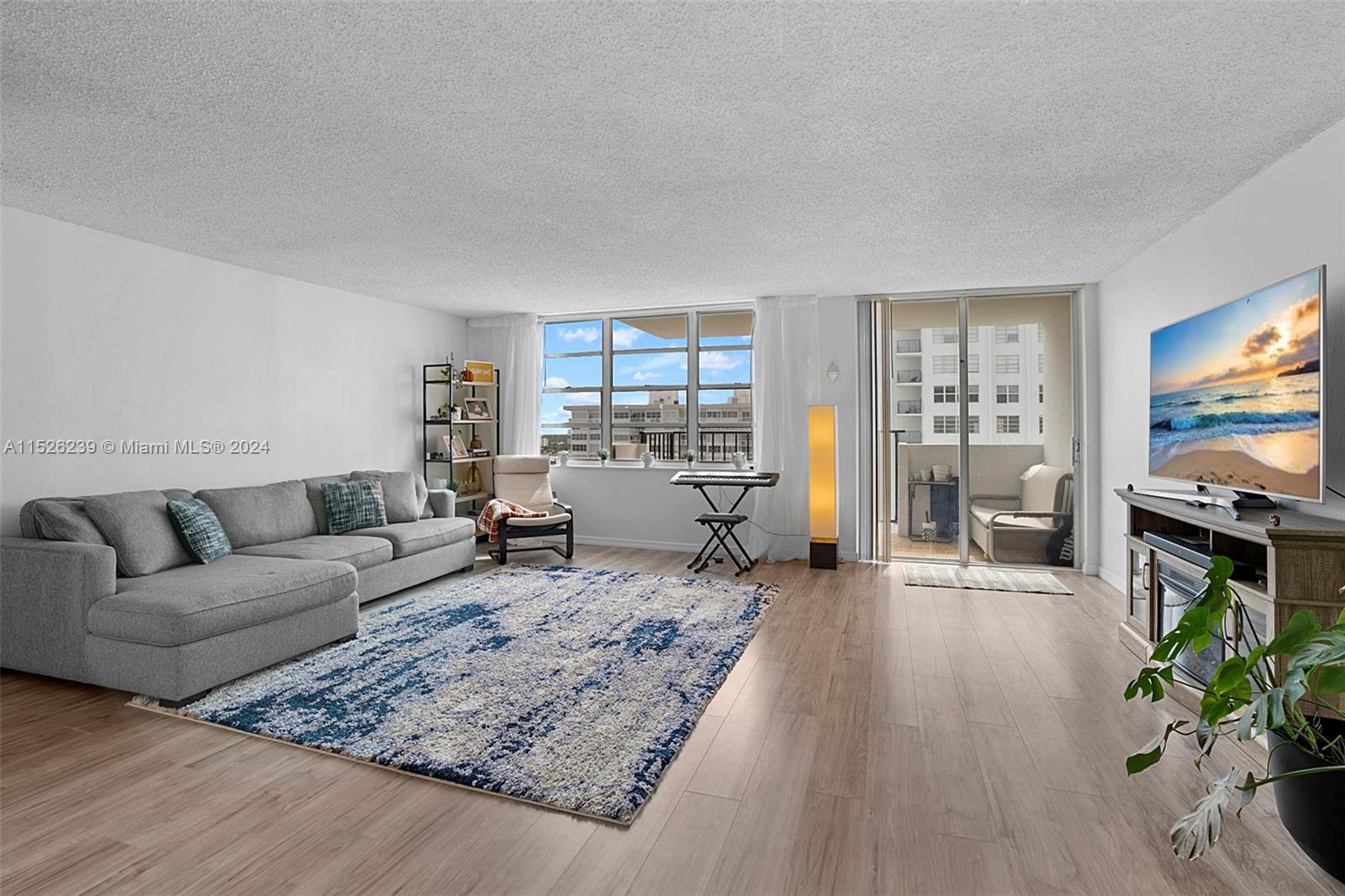2780 183rd St, Aventura, FL, 33160 United States, 2 Bedrooms Bedrooms, ,2 BathroomsBathrooms,Residential,For Sale,183rd St,A11526239