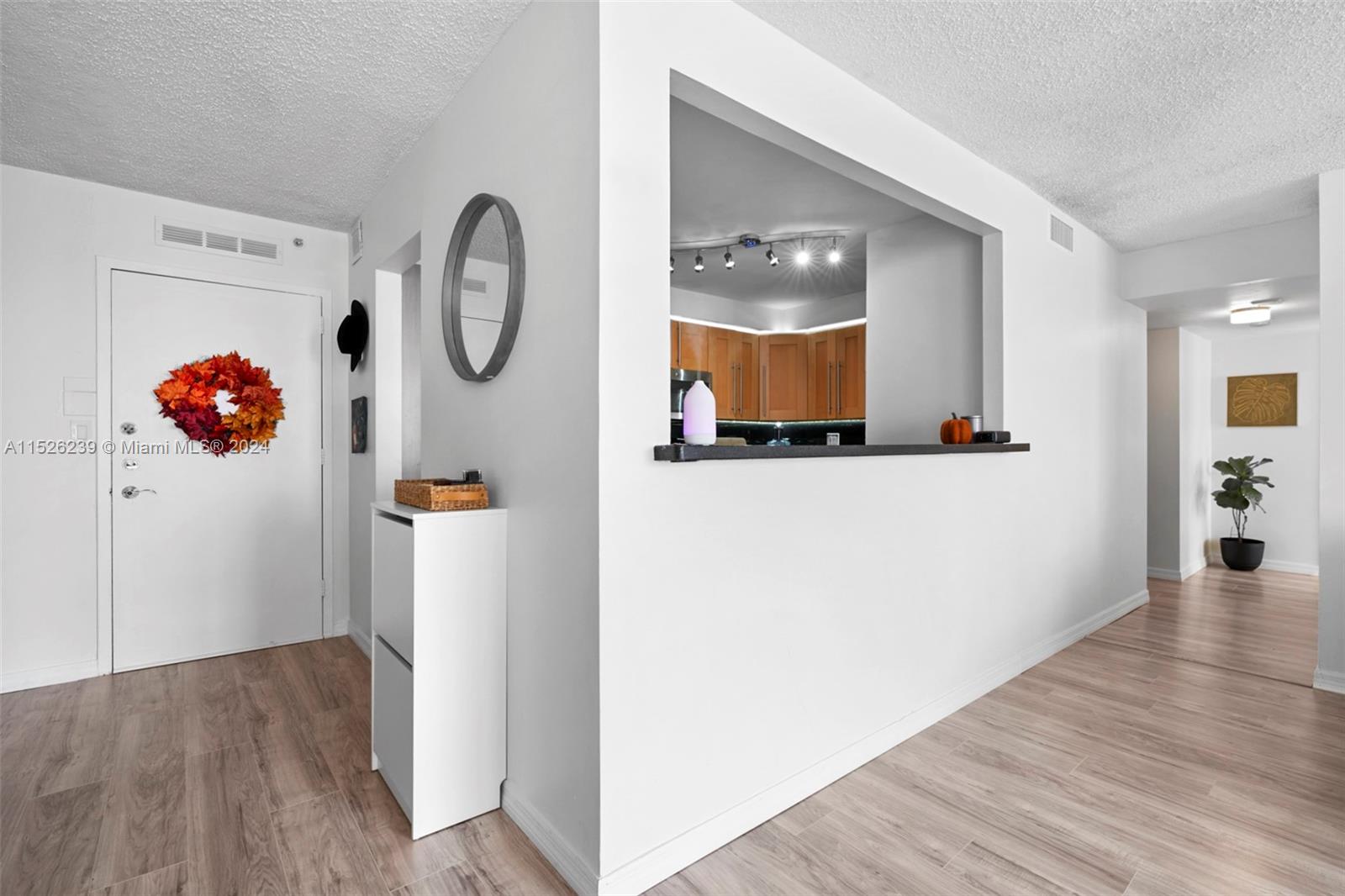 2780 183rd St, Aventura, FL, 33160 United States, 2 Bedrooms Bedrooms, ,2 BathroomsBathrooms,Residential,For Sale,183rd St,A11526239