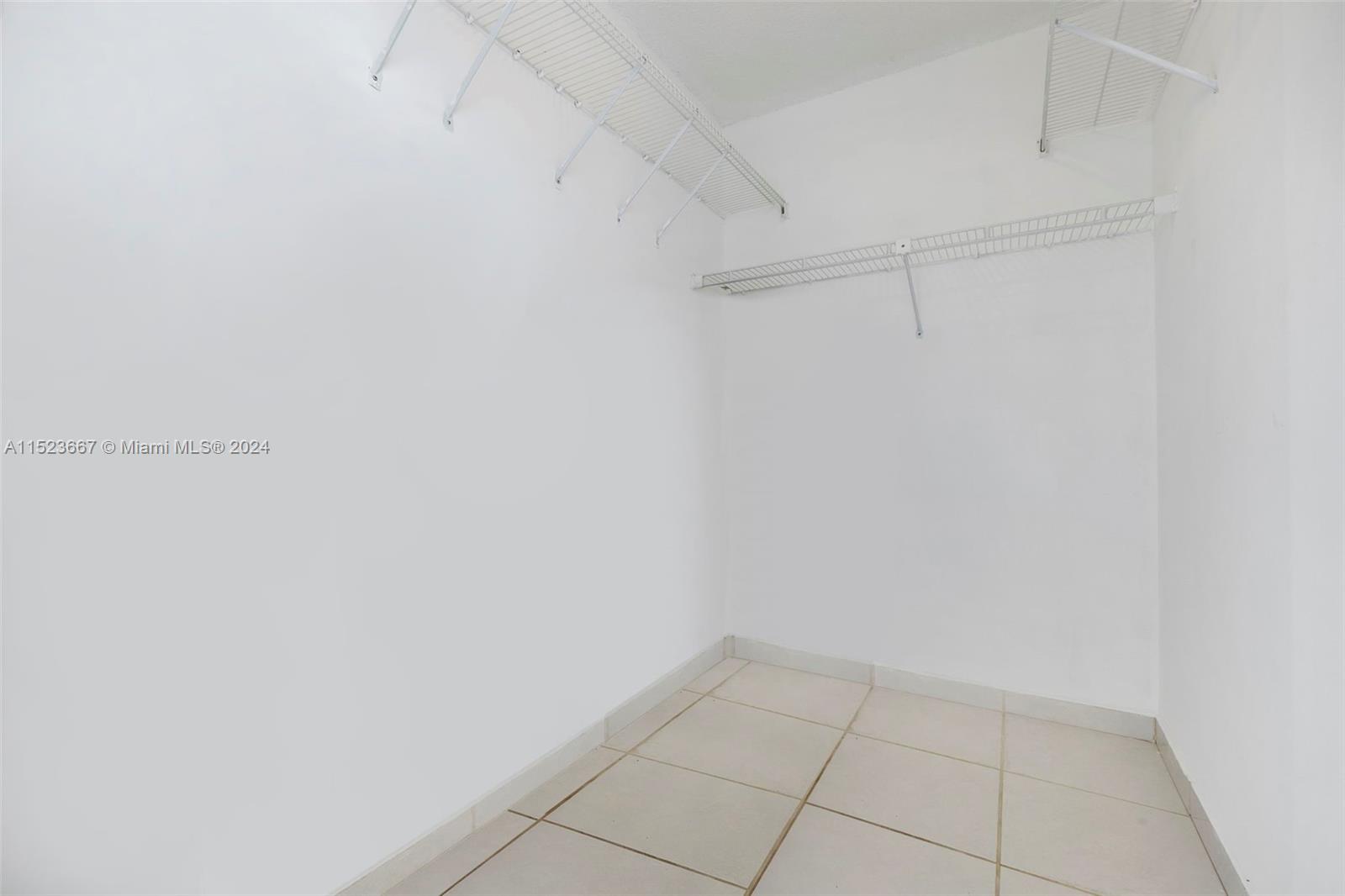 16064 SW 83rd Ter, Miami, Florida 33193, 4 Bedrooms Bedrooms, ,3 BathroomsBathrooms,Residential,For Sale,16064 SW 83rd Ter,A11523667