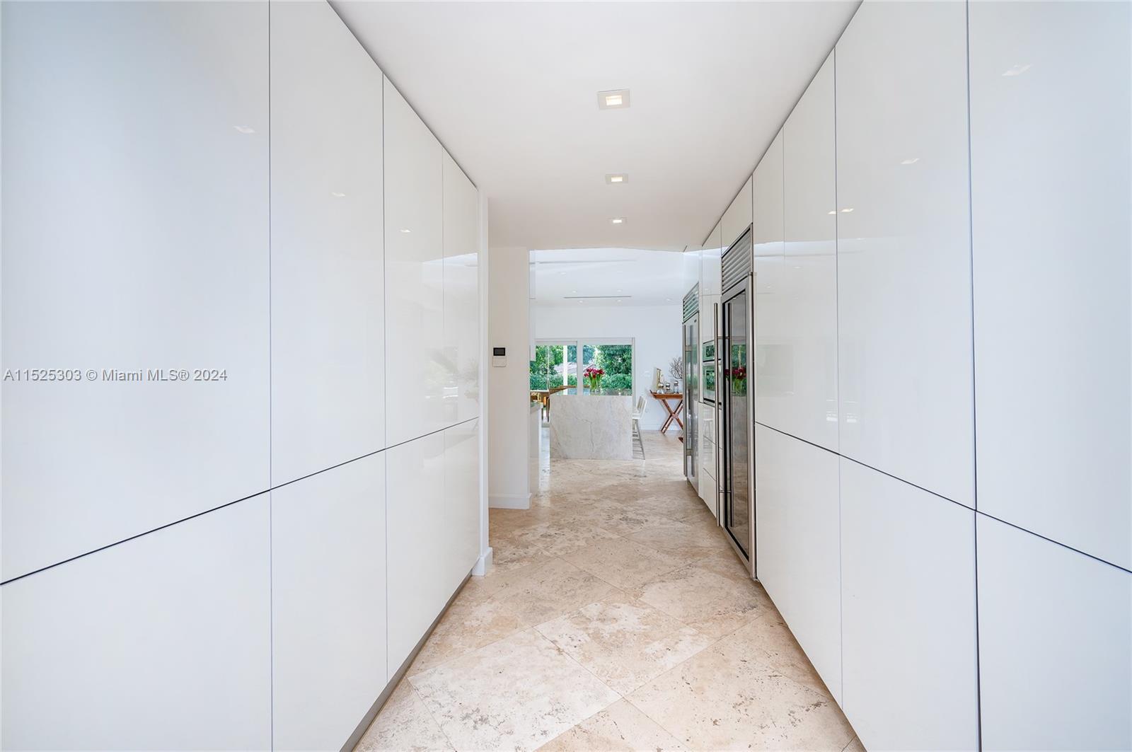 6320 132nd St, Pinecrest, FL, 33156 United States, 6 Bedrooms Bedrooms, ,5 BathroomsBathrooms,Residential,For Sale,132nd St,A11525303