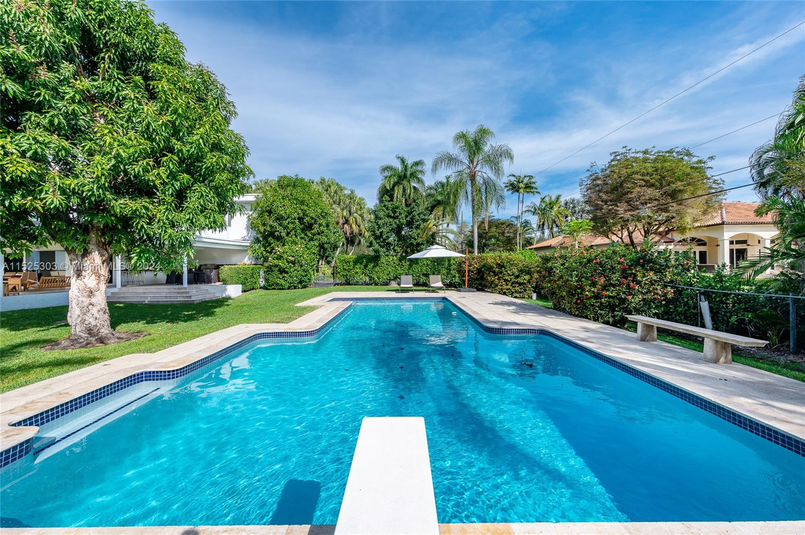 6320 132nd St, Pinecrest, FL, 33156 United States, 6 Bedrooms Bedrooms, ,5 BathroomsBathrooms,Residential,For Sale,132nd St,A11525303