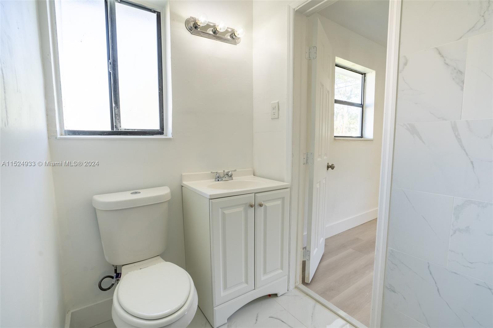 660 28th Dr, Fort Lauderdale, FL, 33312 United States, 4 Bedrooms Bedrooms, ,2 BathroomsBathrooms,Residential,For Sale,28th Dr,A11524933