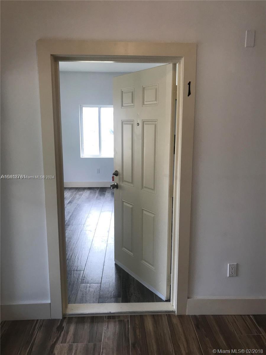 2500 NE 192nd St 6, Miami, Florida 33180, 1 Bedroom Bedrooms, ,1 BathroomBathrooms,Residentiallease,For Rent,2500 NE 192nd St 6,A11526304