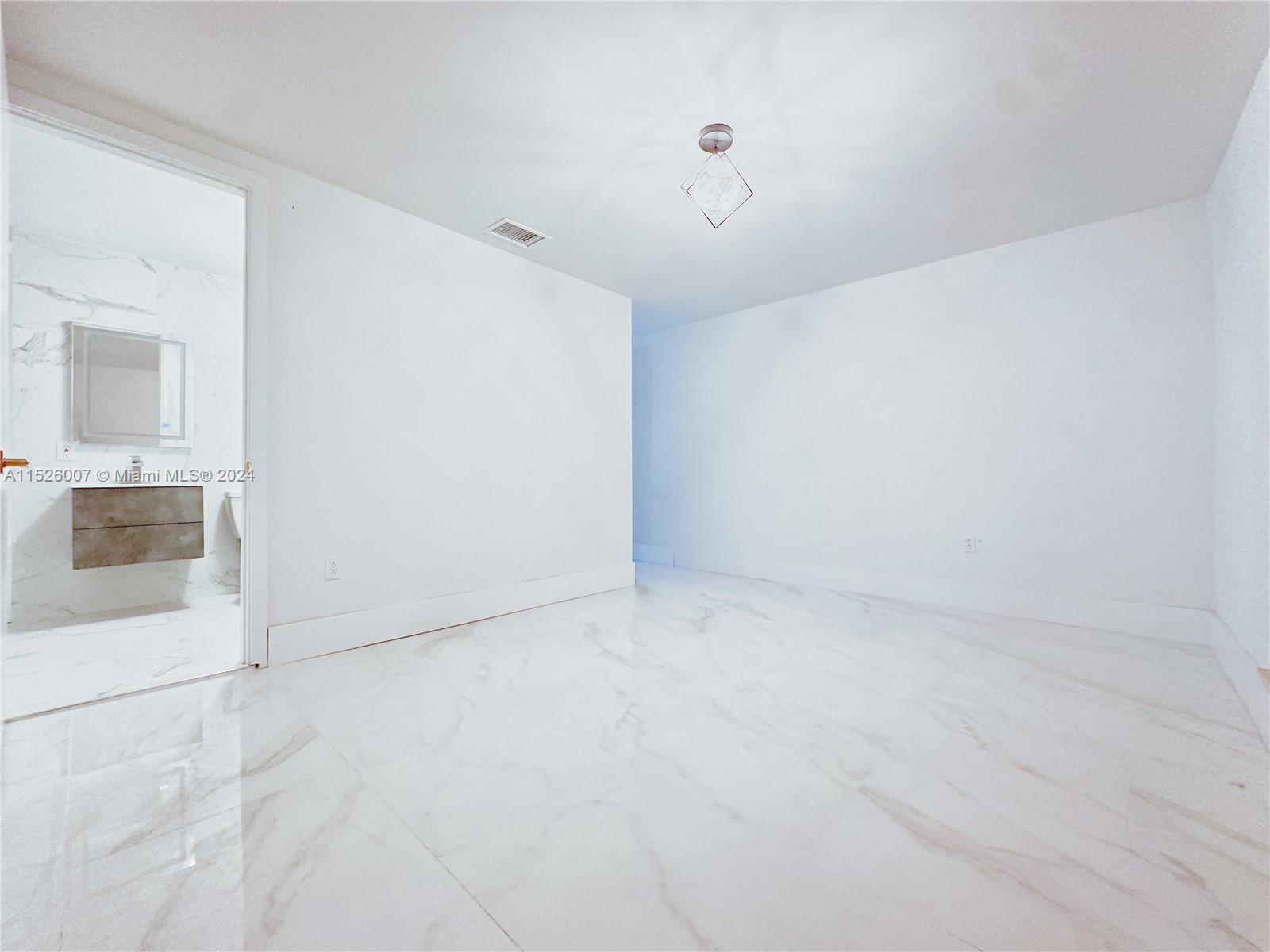 Coral Gables, Florida 33134, 3 Bedrooms Bedrooms, ,2 BathroomsBathrooms,Residential,For Sale,A11526007