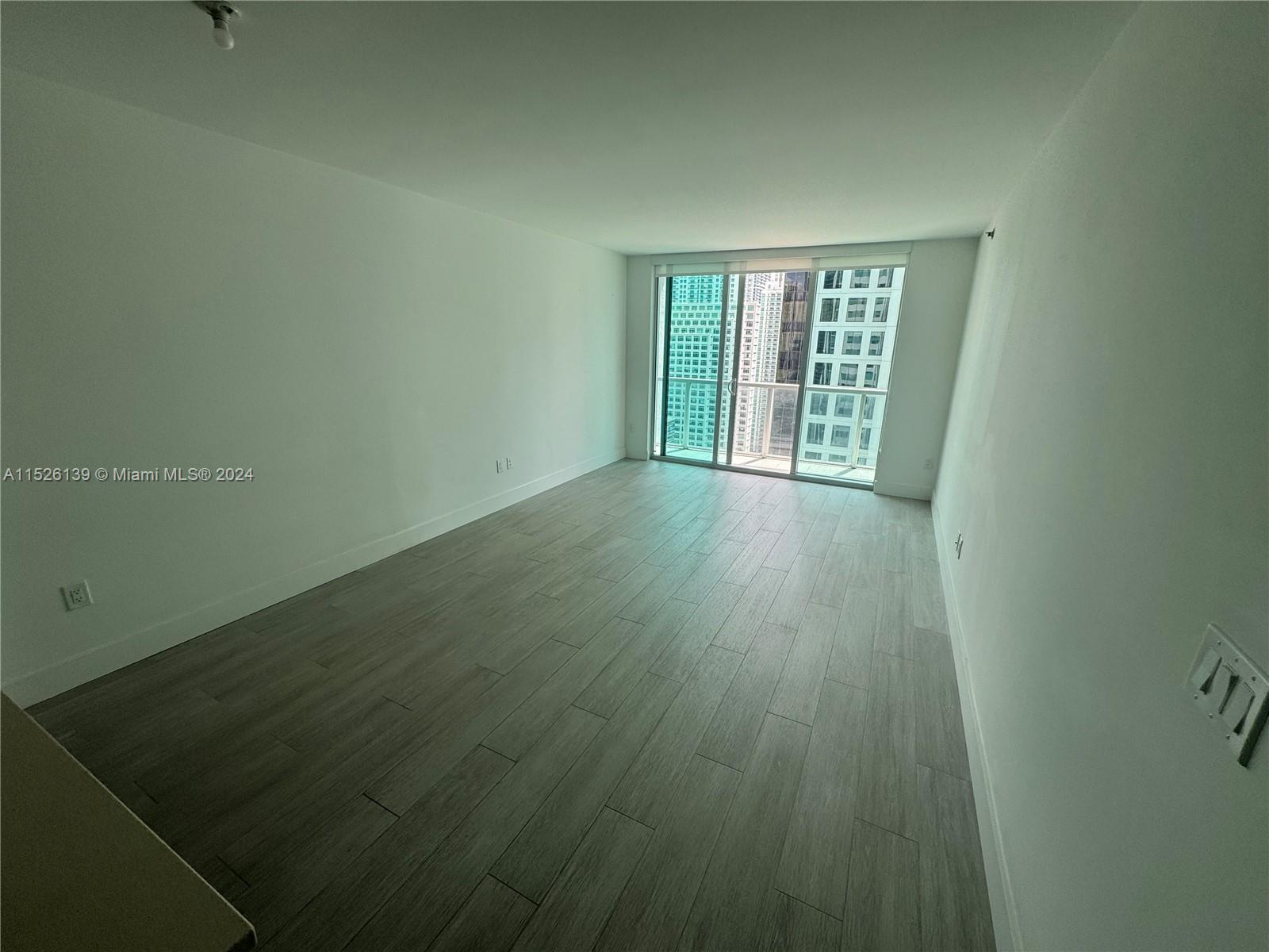 500  Brickell Ave #3204 For Sale A11526139, FL