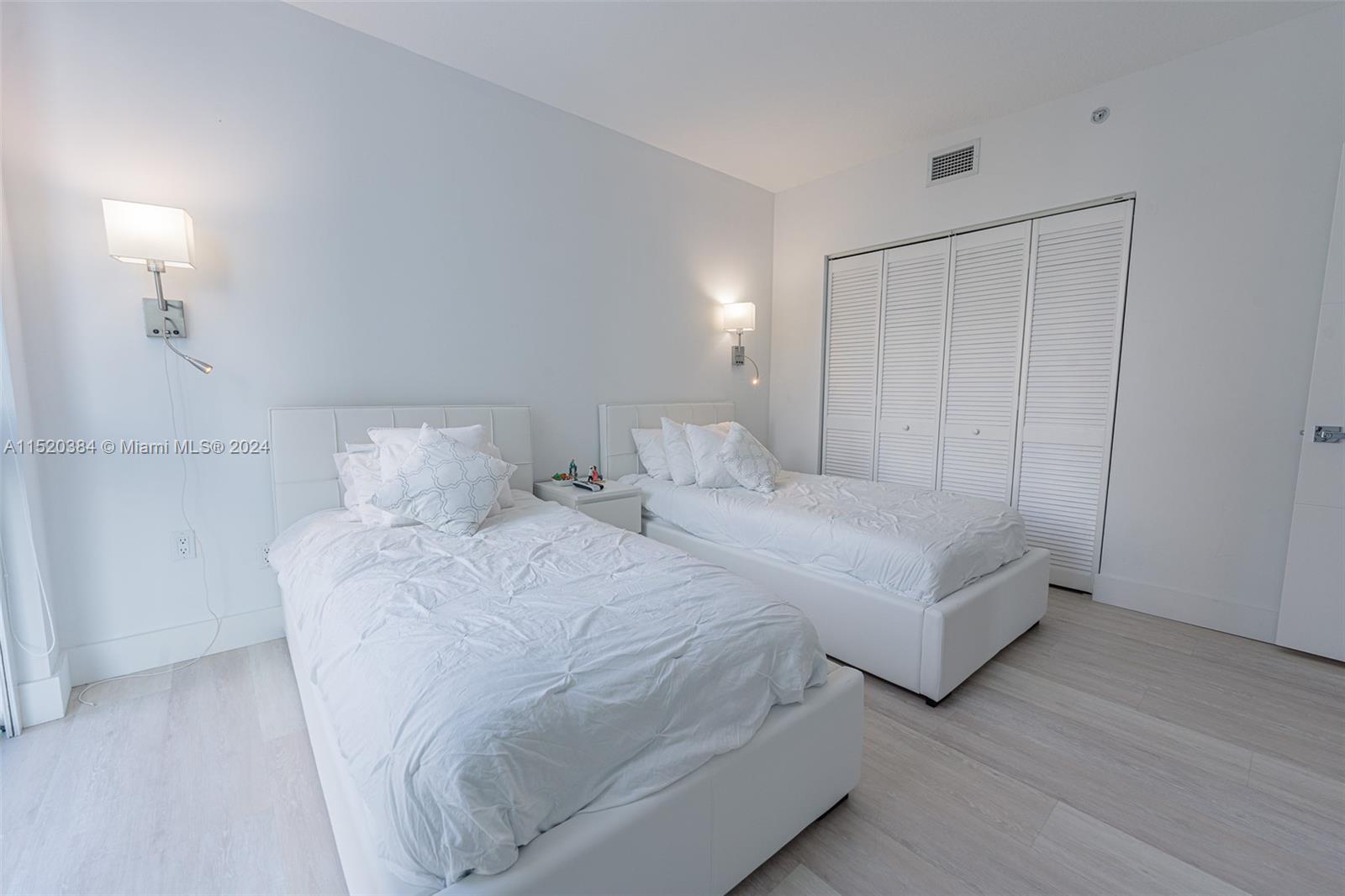 335 S Biscayne Blvd 3801, Miami, Florida 33131, 2 Bedrooms Bedrooms, ,2 BathroomsBathrooms,Residential,For Sale,335 S Biscayne Blvd 3801,A11520384