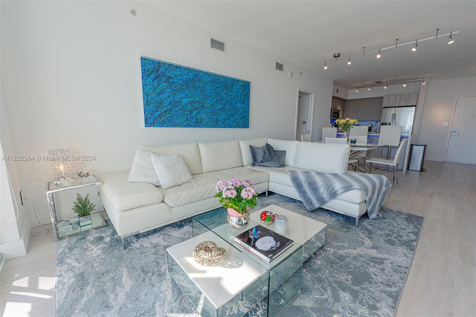 335 S Biscayne Blvd 3801, Miami, Florida 33131, 2 Bedrooms Bedrooms, ,2 BathroomsBathrooms,Residential,For Sale,335 S Biscayne Blvd 3801,A11520384