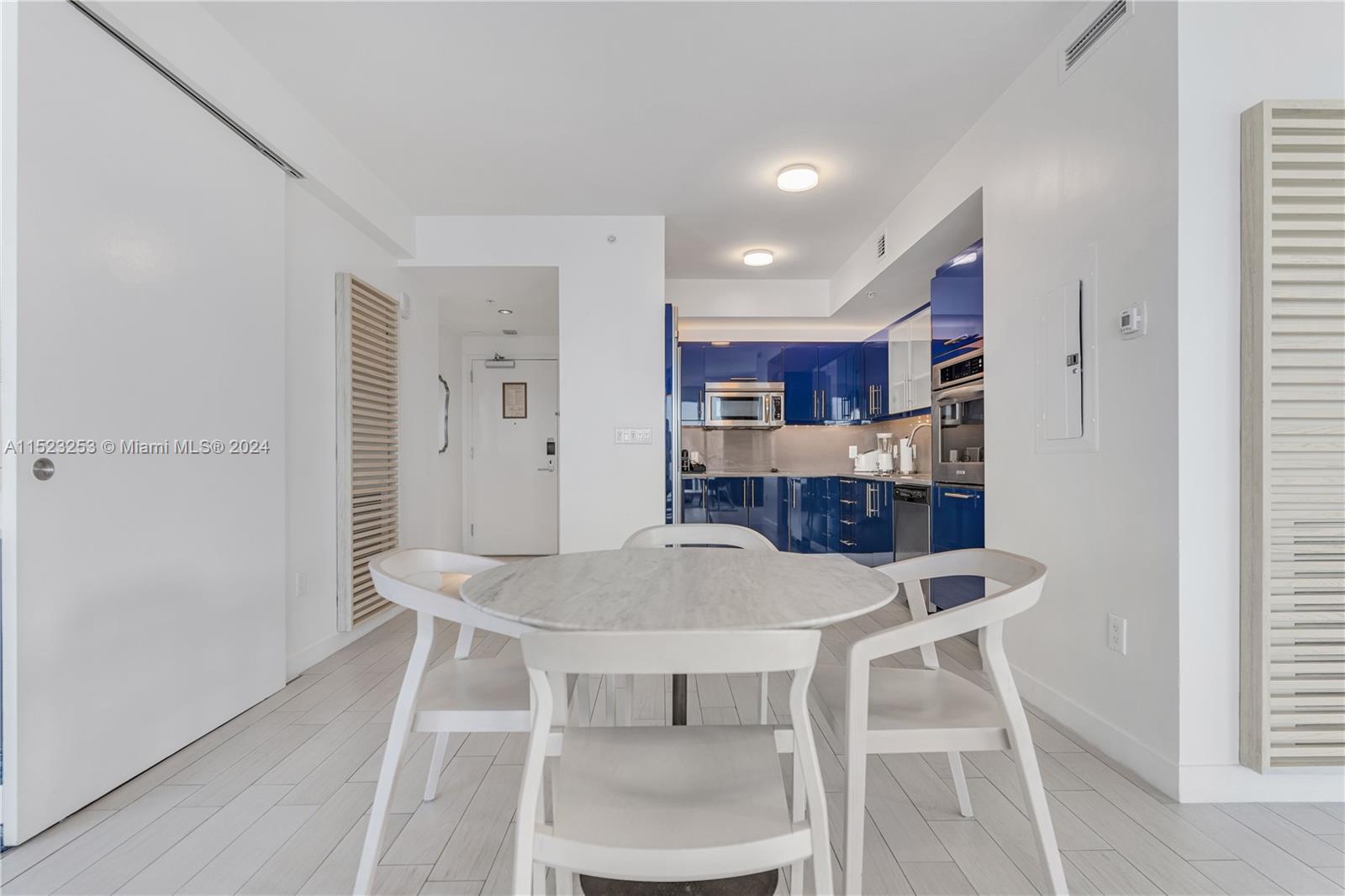 3101 Bayshore Dr, Fort Lauderdale, FL, 33304 United States, 2 Bedrooms Bedrooms, ,2 BathroomsBathrooms,Residential,For Sale,Bayshore Dr,A11523253